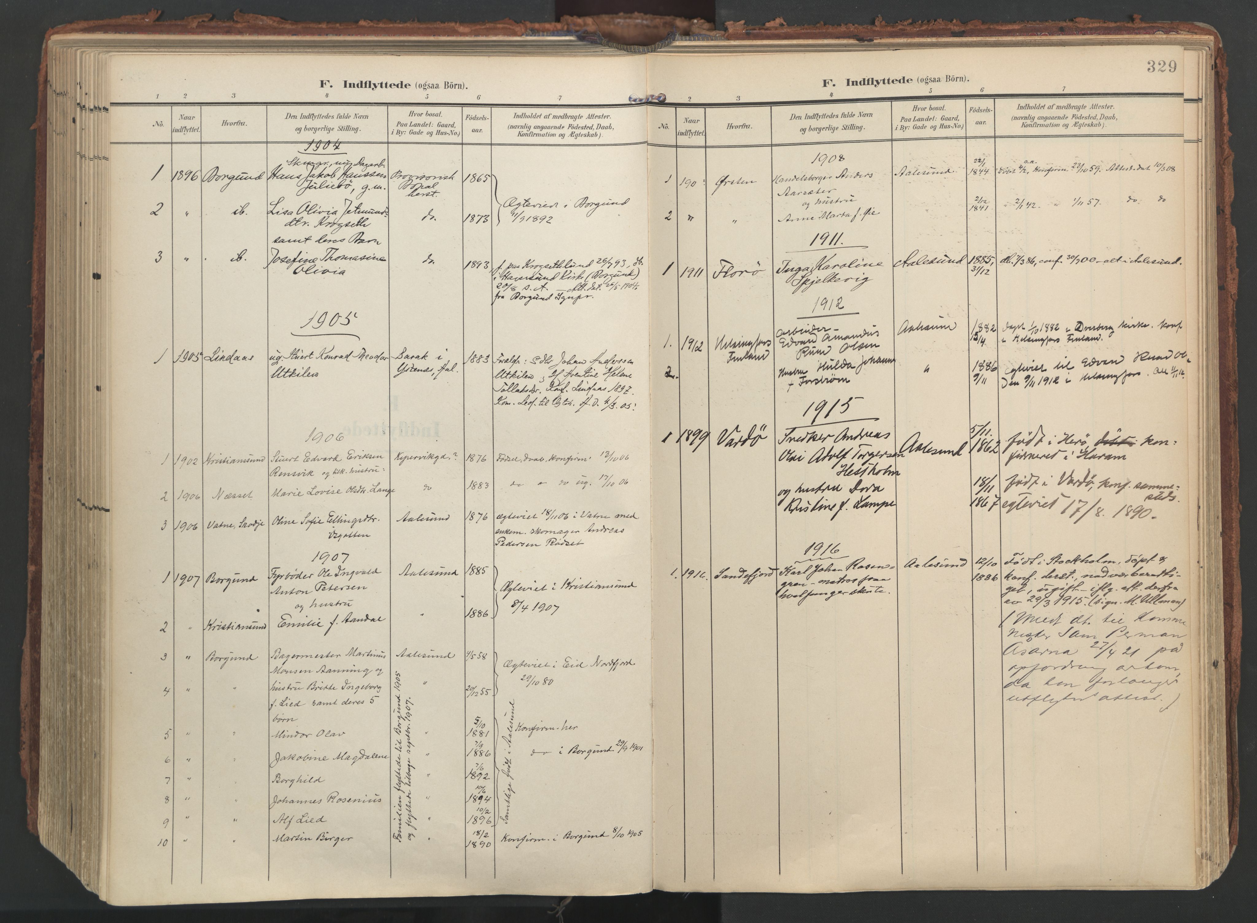 Ministerialprotokoller, klokkerbøker og fødselsregistre - Møre og Romsdal, AV/SAT-A-1454/529/L0459: Parish register (official) no. 529A09, 1904-1917, p. 330