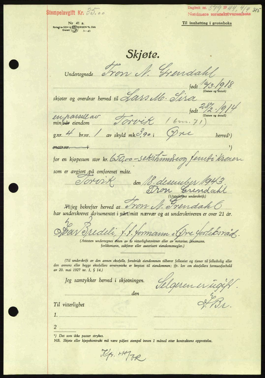 Nordmøre sorenskriveri, AV/SAT-A-4132/1/2/2Ca: Mortgage book no. A97, 1944-1944, Diary no: : 579/1944