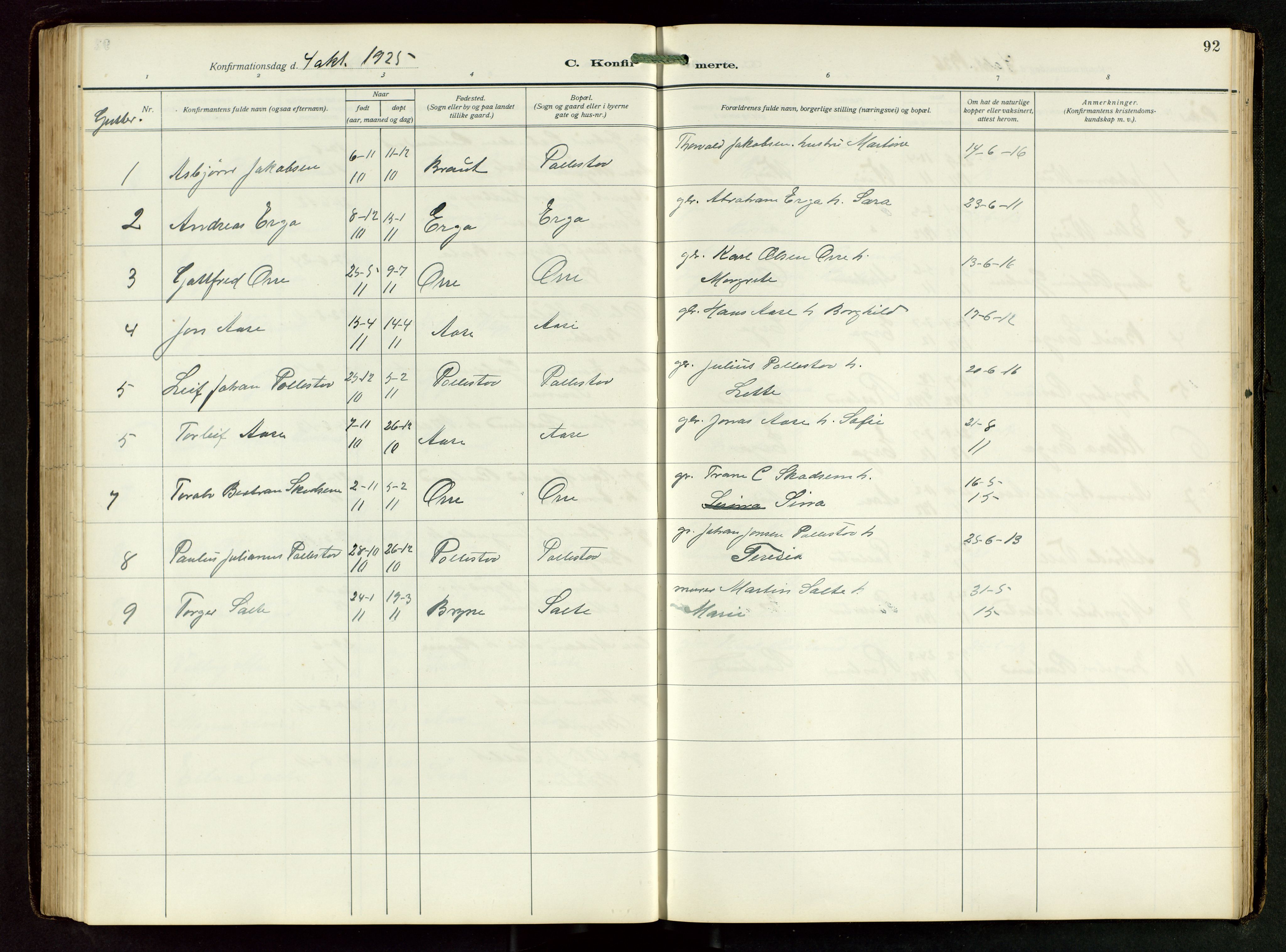 Klepp sokneprestkontor, SAST/A-101803/001/3/30BB/L0008: Parish register (copy) no. B 8, 1918-1949, p. 92