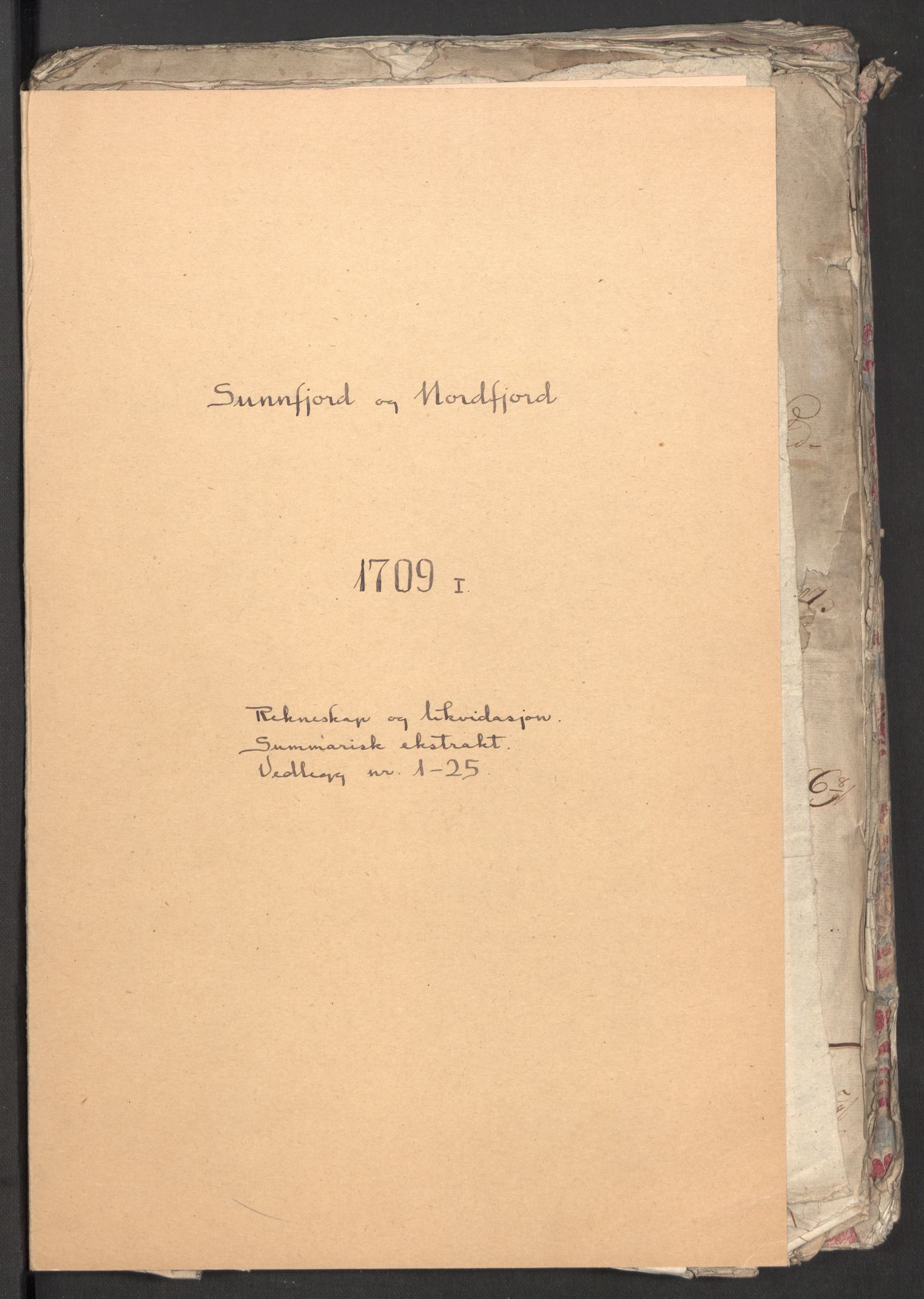 Rentekammeret inntil 1814, Reviderte regnskaper, Fogderegnskap, RA/EA-4092/R53/L3432: Fogderegnskap Sunn- og Nordfjord, 1709, p. 2