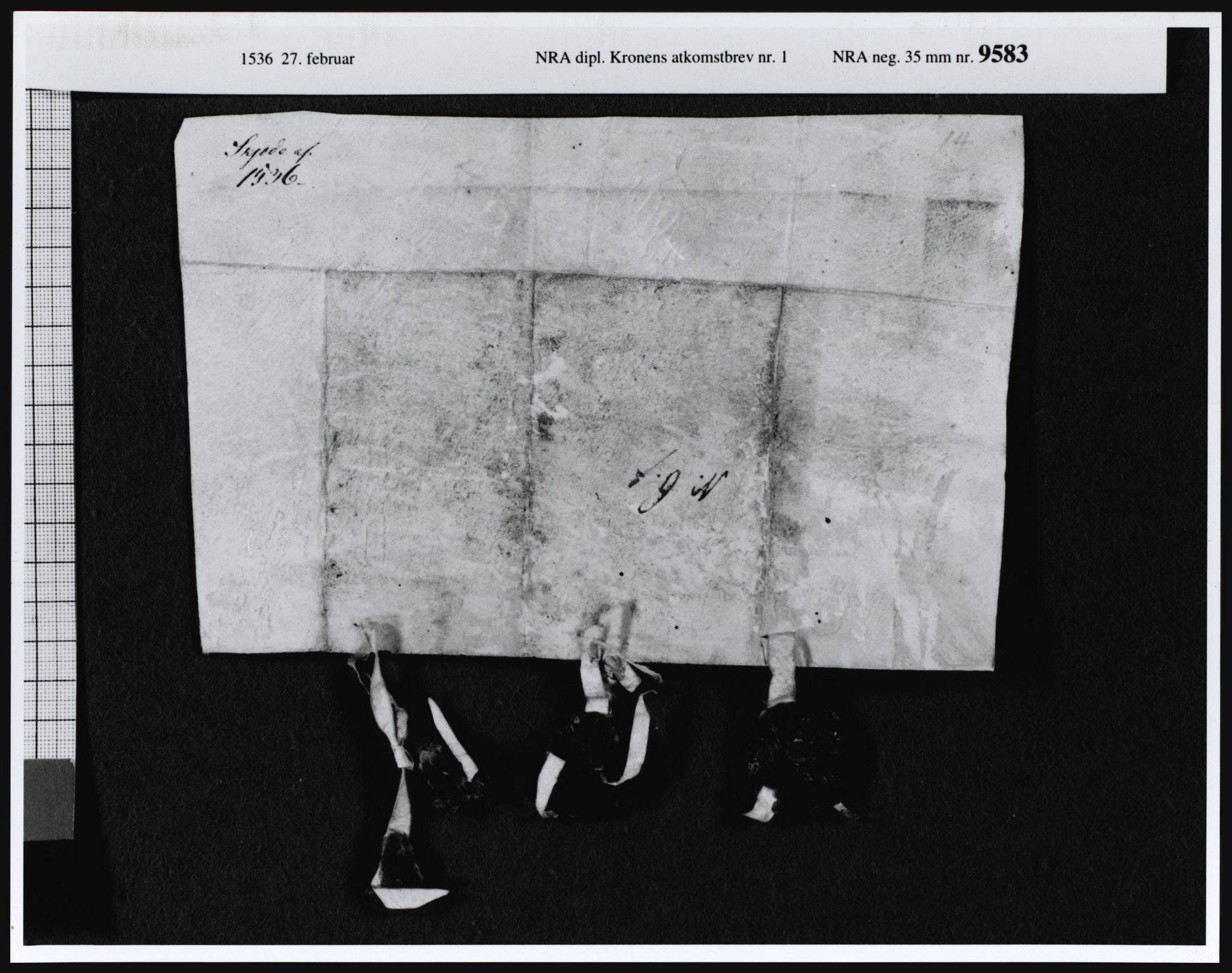 Riksarkivets diplomsamling, AV/RA-EA-5965/F07/F07i/L0001: Dokument nr. 1-7, 1536-1575, p. 2