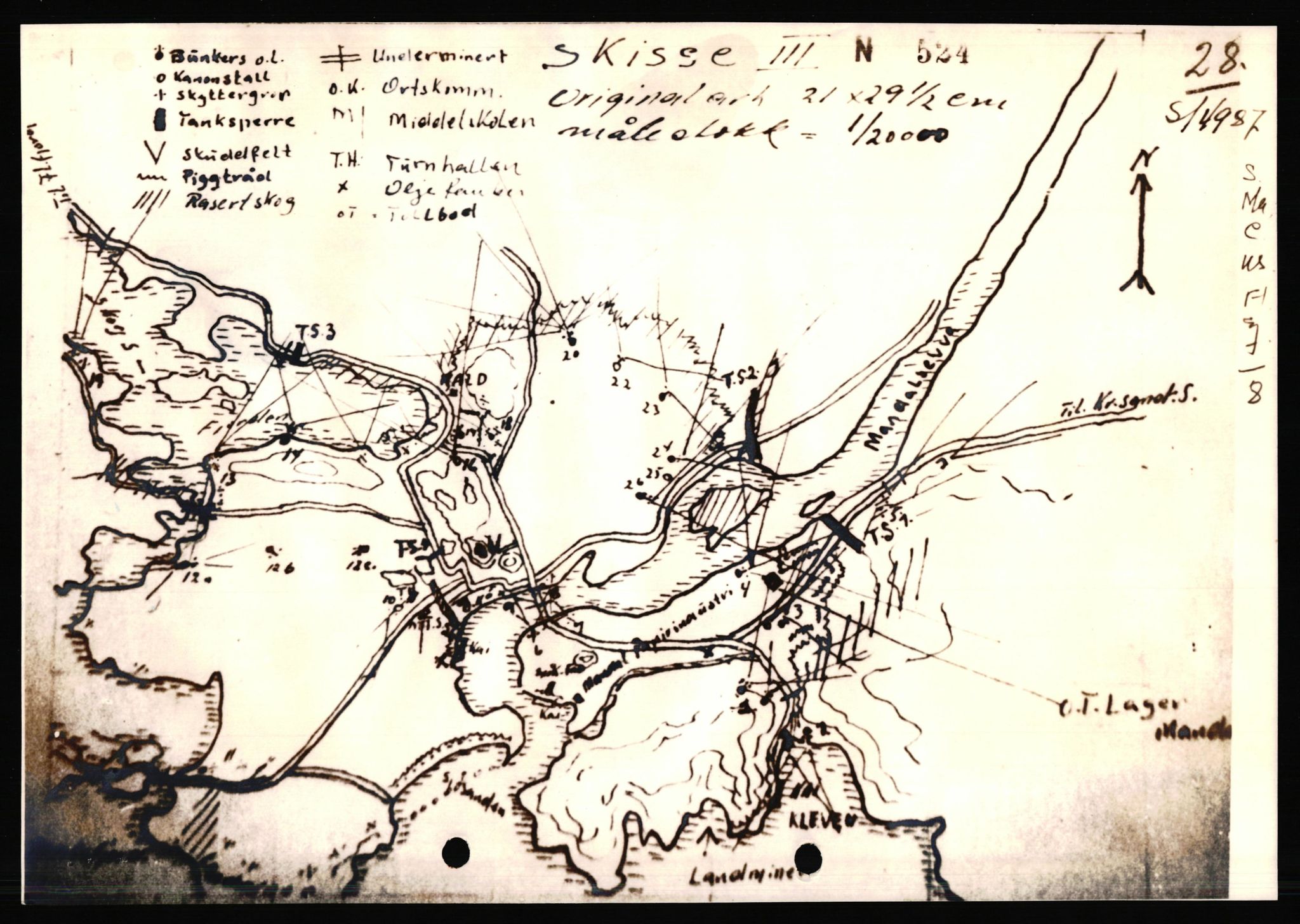 Forsvaret, Forsvarets overkommando II, AV/RA-RAFA-3915/D/Dd/L0008: Minefields. Prohibited Areas. Airfields, 1944, p. 38