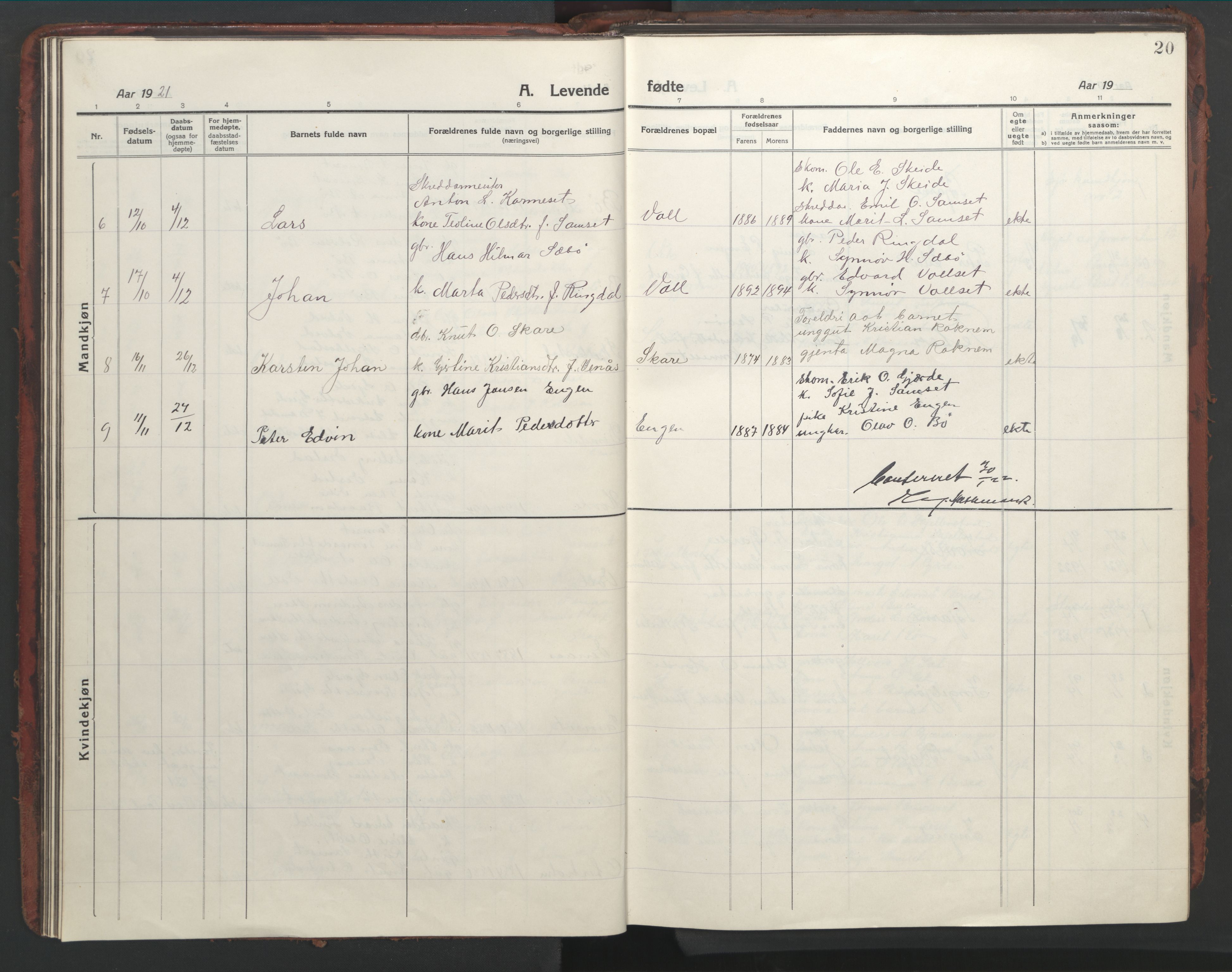 Ministerialprotokoller, klokkerbøker og fødselsregistre - Møre og Romsdal, AV/SAT-A-1454/543/L0565: Parish register (copy) no. 543C03, 1916-1955, p. 20