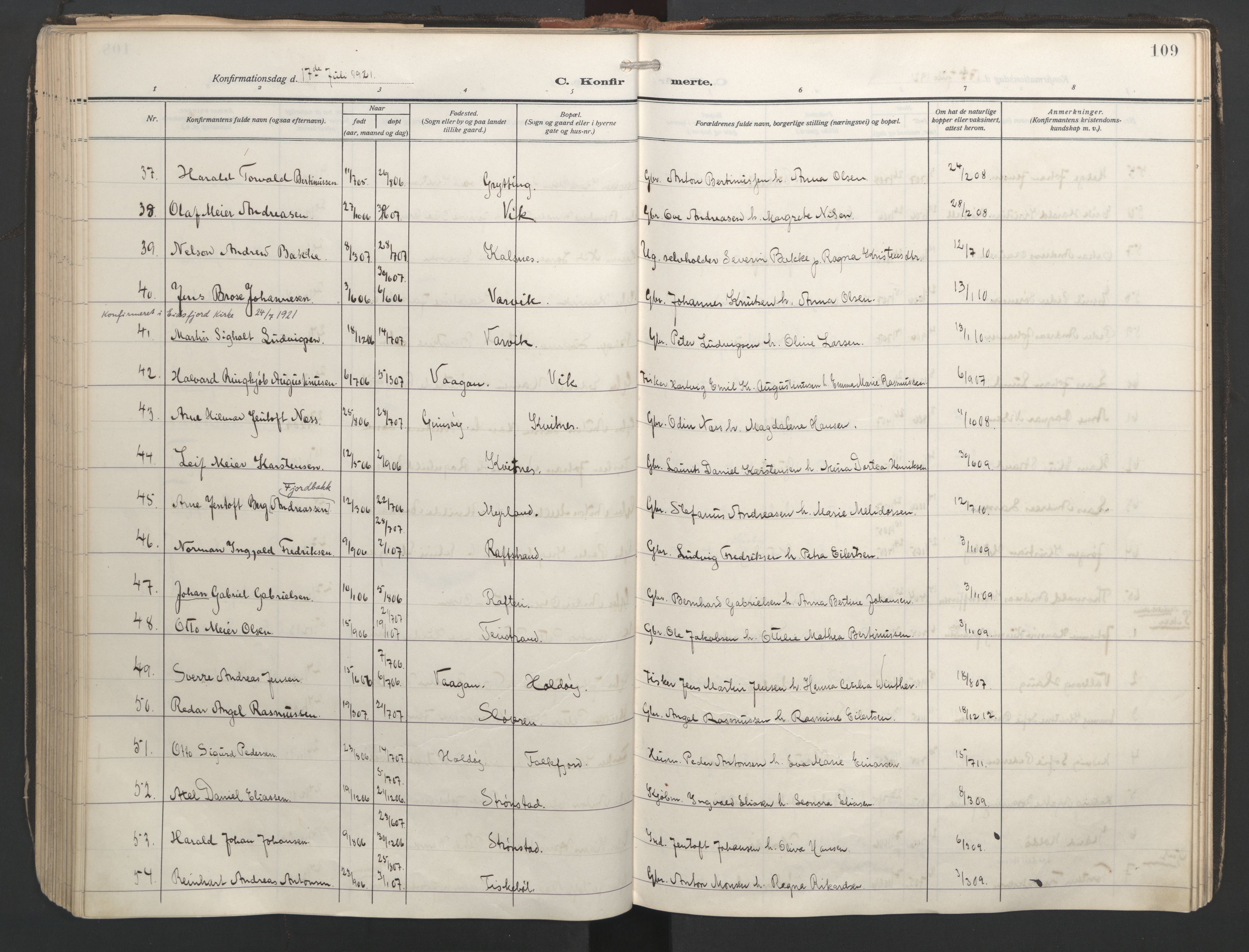 Ministerialprotokoller, klokkerbøker og fødselsregistre - Nordland, AV/SAT-A-1459/888/L1249: Parish register (official) no. 888A15, 1911-1929, p. 109