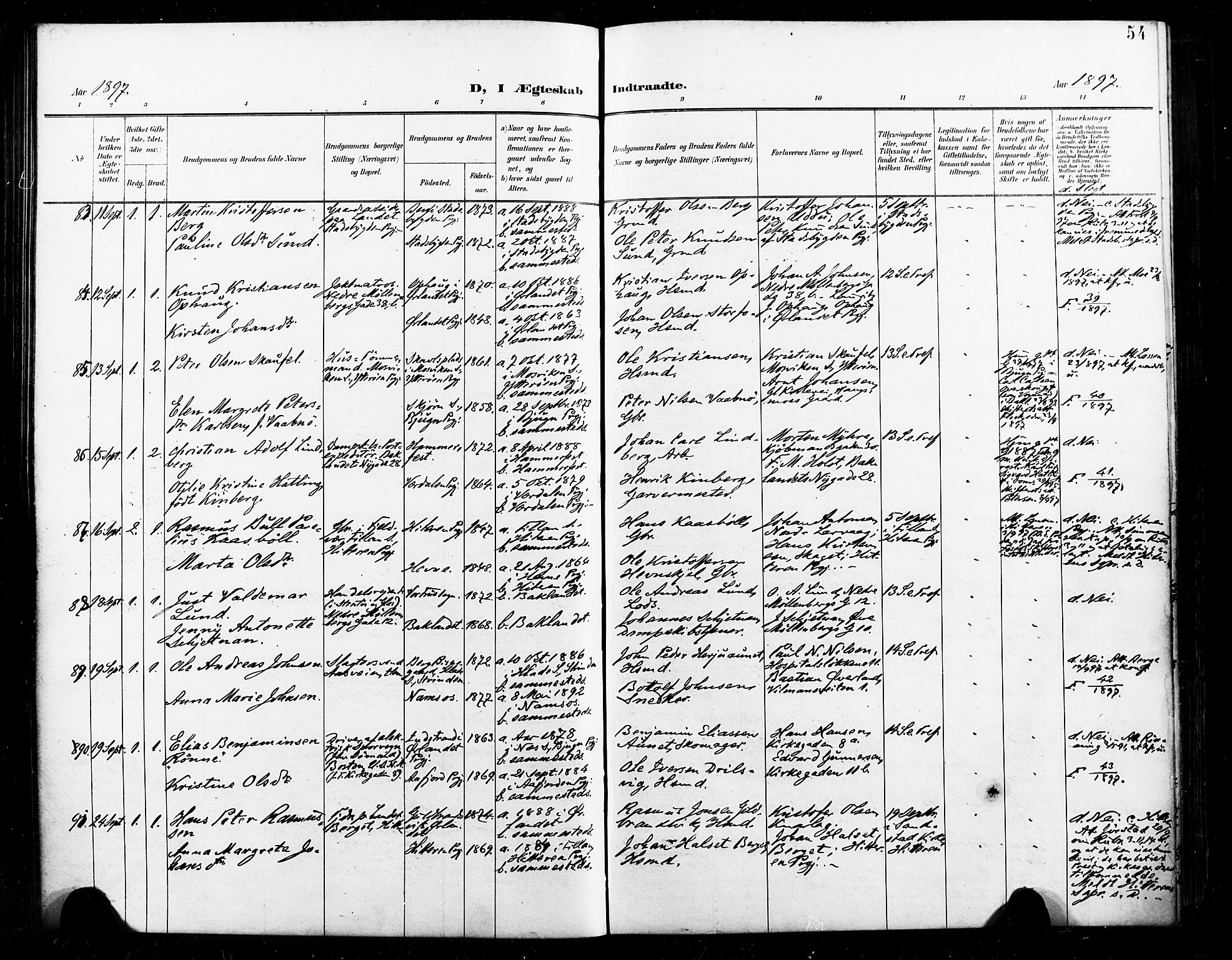 Ministerialprotokoller, klokkerbøker og fødselsregistre - Sør-Trøndelag, AV/SAT-A-1456/604/L0198: Parish register (official) no. 604A19, 1893-1900, p. 54