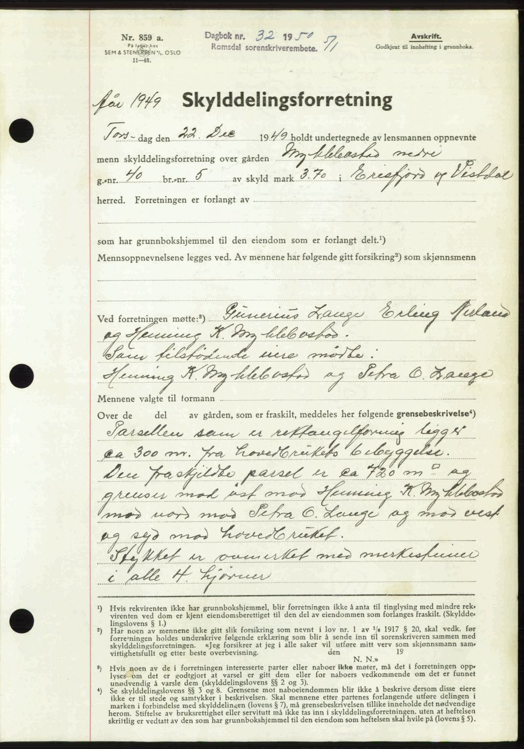 Romsdal sorenskriveri, AV/SAT-A-4149/1/2/2C: Mortgage book no. A32, 1950-1950, Diary no: : 32/1950