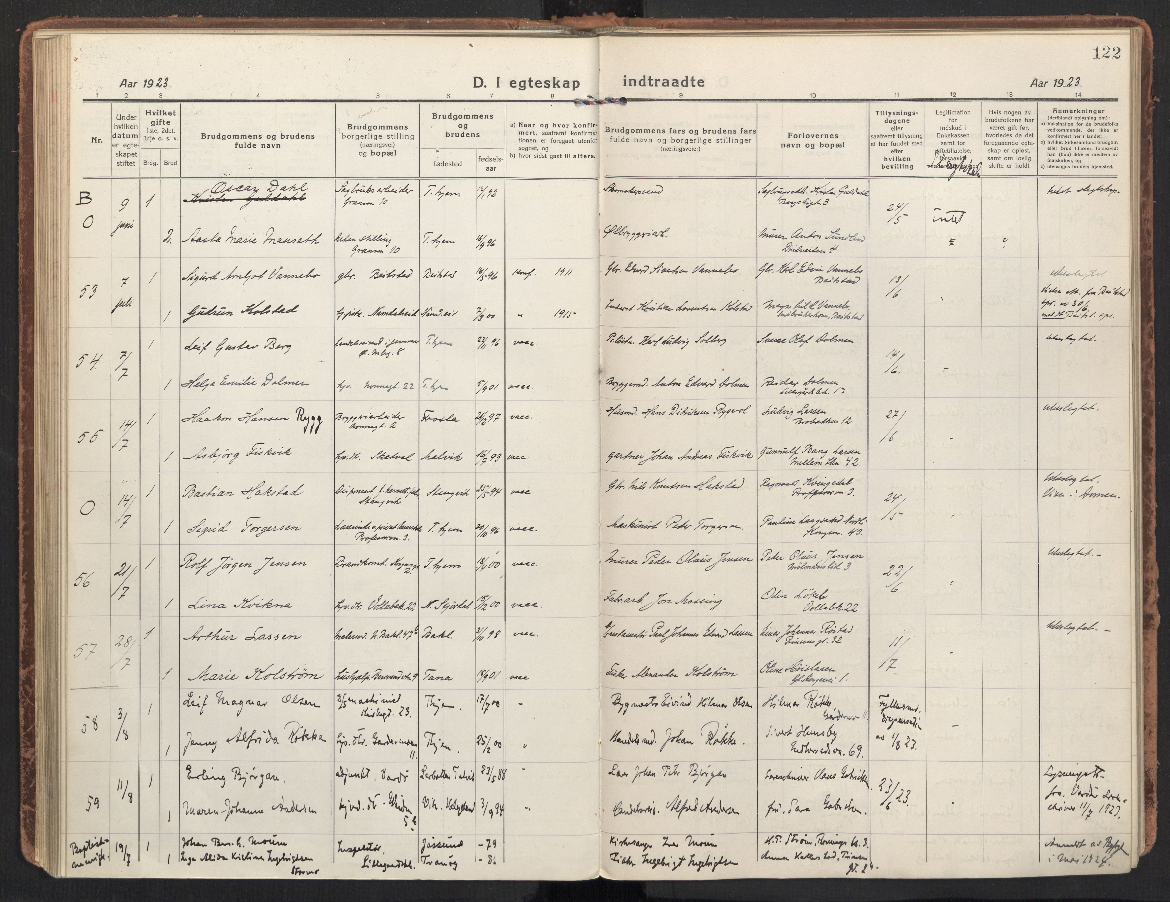 Ministerialprotokoller, klokkerbøker og fødselsregistre - Sør-Trøndelag, AV/SAT-A-1456/604/L0206: Parish register (official) no. 604A26, 1917-1931, p. 122