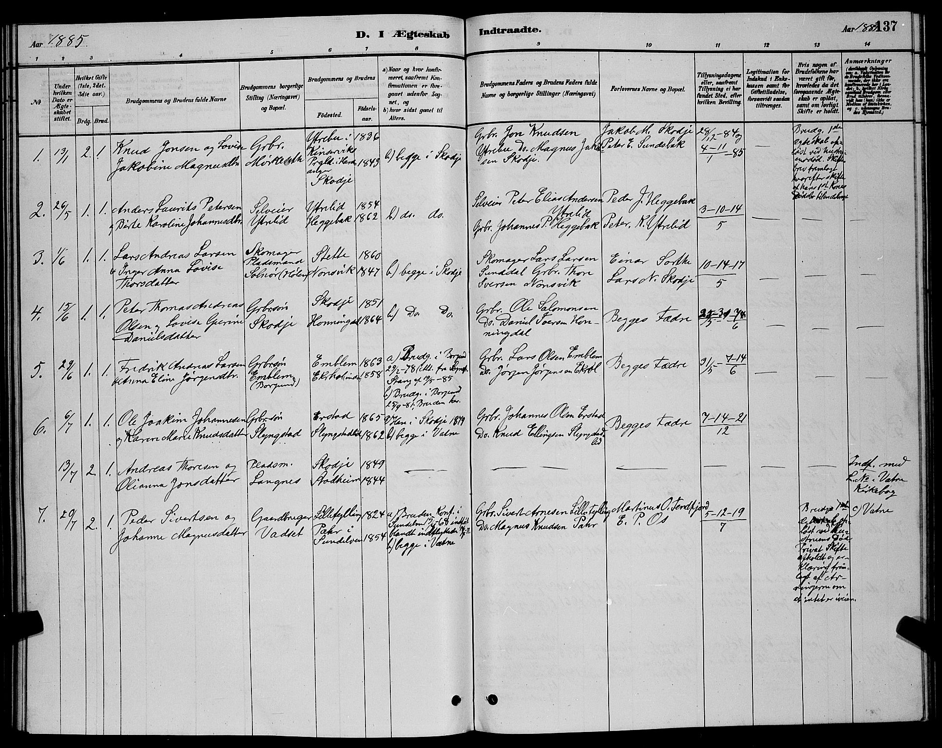 Ministerialprotokoller, klokkerbøker og fødselsregistre - Møre og Romsdal, AV/SAT-A-1454/524/L0365: Parish register (copy) no. 524C06, 1880-1899, p. 137