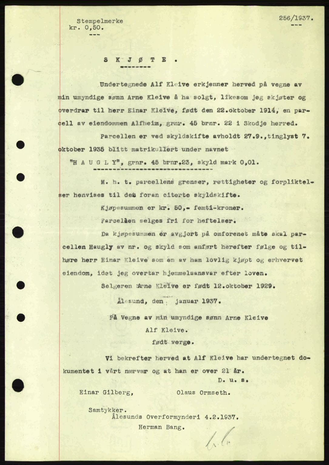 Nordre Sunnmøre sorenskriveri, AV/SAT-A-0006/1/2/2C/2Ca: Mortgage book no. A2, 1936-1937, Diary no: : 256/1937