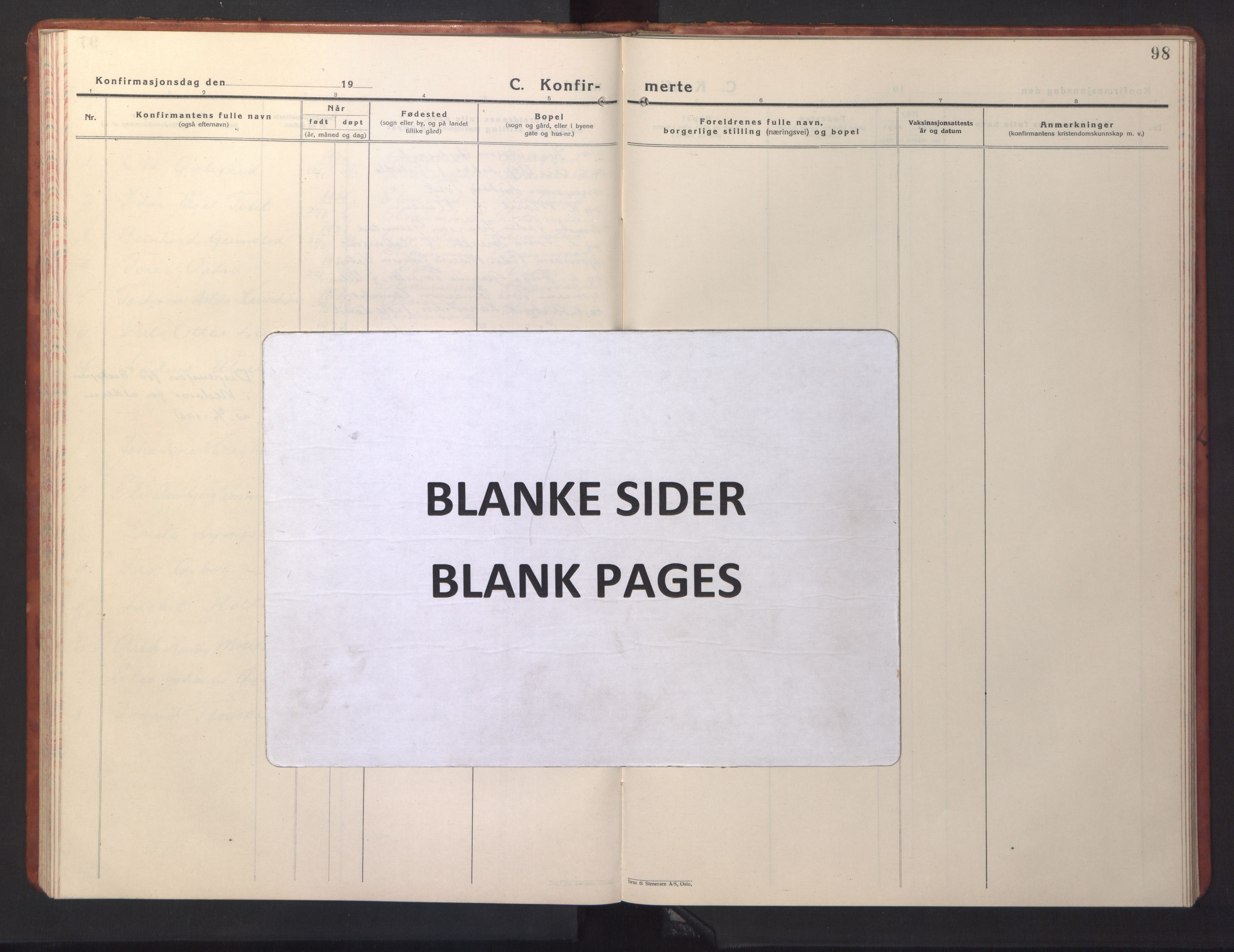 Ministerialprotokoller, klokkerbøker og fødselsregistre - Møre og Romsdal, AV/SAT-A-1454/587/L1002: Parish register (copy) no. 587C02, 1926-1951, p. 98