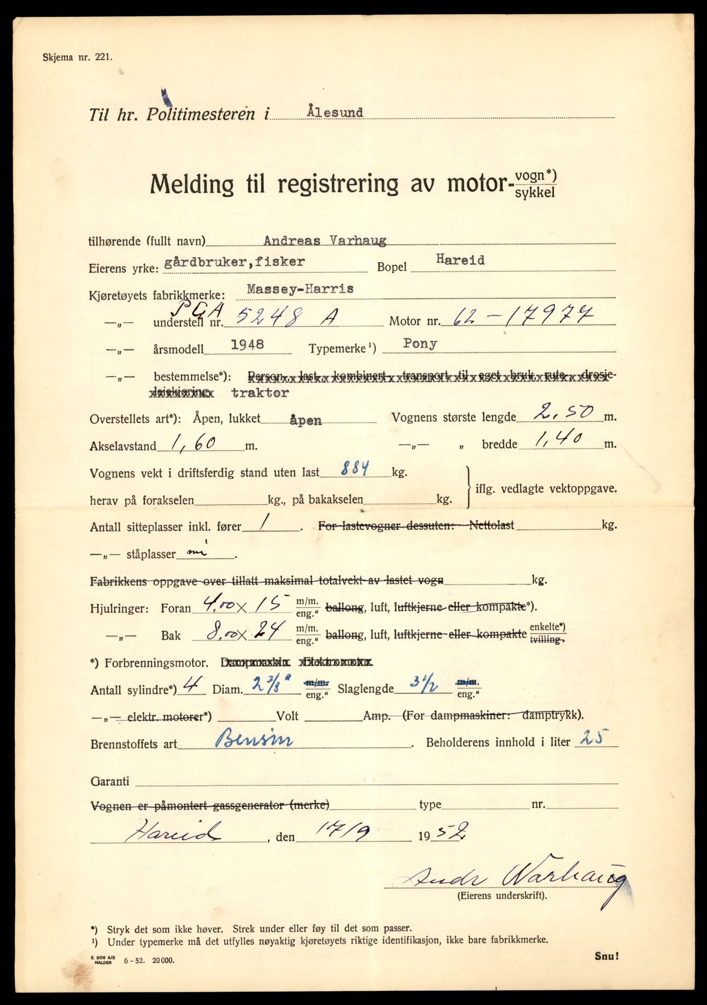 Møre og Romsdal vegkontor - Ålesund trafikkstasjon, AV/SAT-A-4099/F/Fe/L0019: Registreringskort for kjøretøy T 10228 - T 10350, 1927-1998, p. 3115
