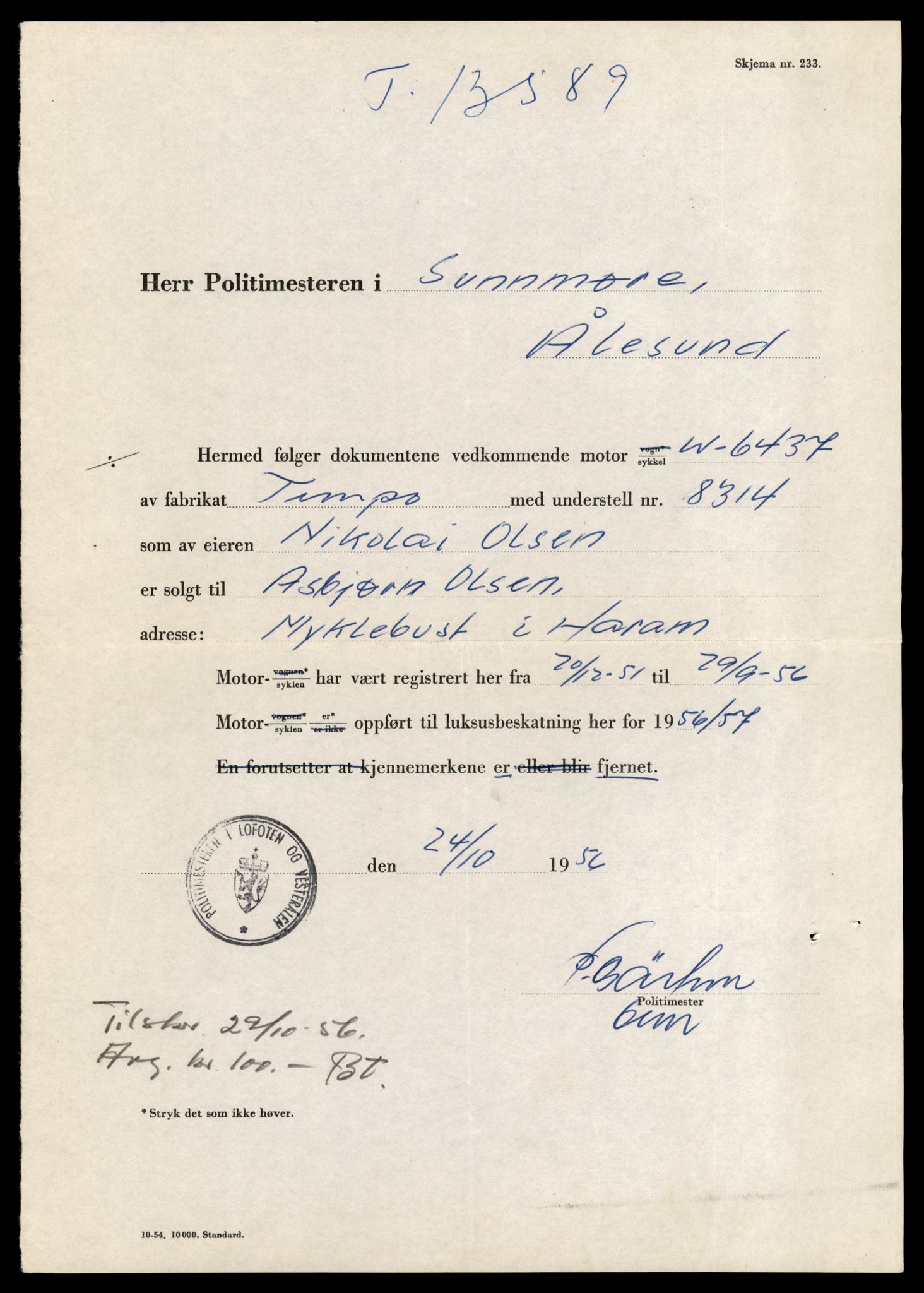 Møre og Romsdal vegkontor - Ålesund trafikkstasjon, AV/SAT-A-4099/F/Fe/L0040: Registreringskort for kjøretøy T 13531 - T 13709, 1927-1998, p. 1057