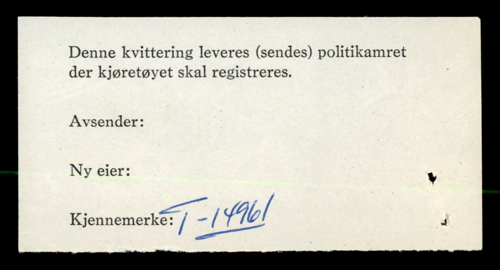 Møre og Romsdal vegkontor - Ålesund trafikkstasjon, SAT/A-4099/F/Fe/L0049: Registreringskort for kjøretøy T 14864 - T 18613, 1927-1998, p. 2266