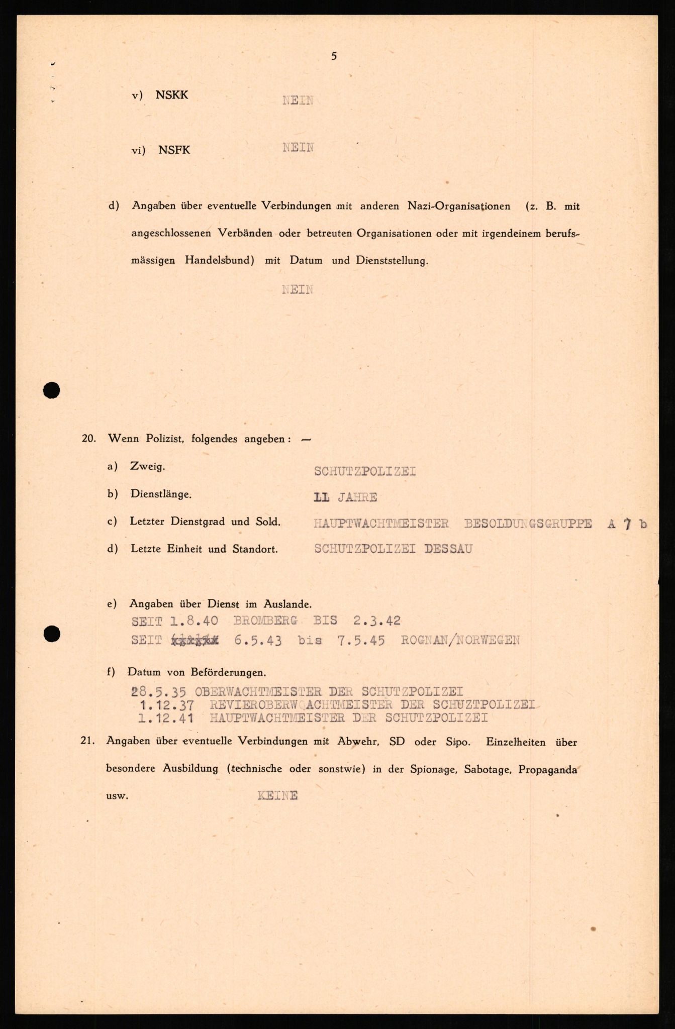 Forsvaret, Forsvarets overkommando II, AV/RA-RAFA-3915/D/Db/L0026: CI Questionaires. Tyske okkupasjonsstyrker i Norge. Tyskere., 1945-1946, p. 133