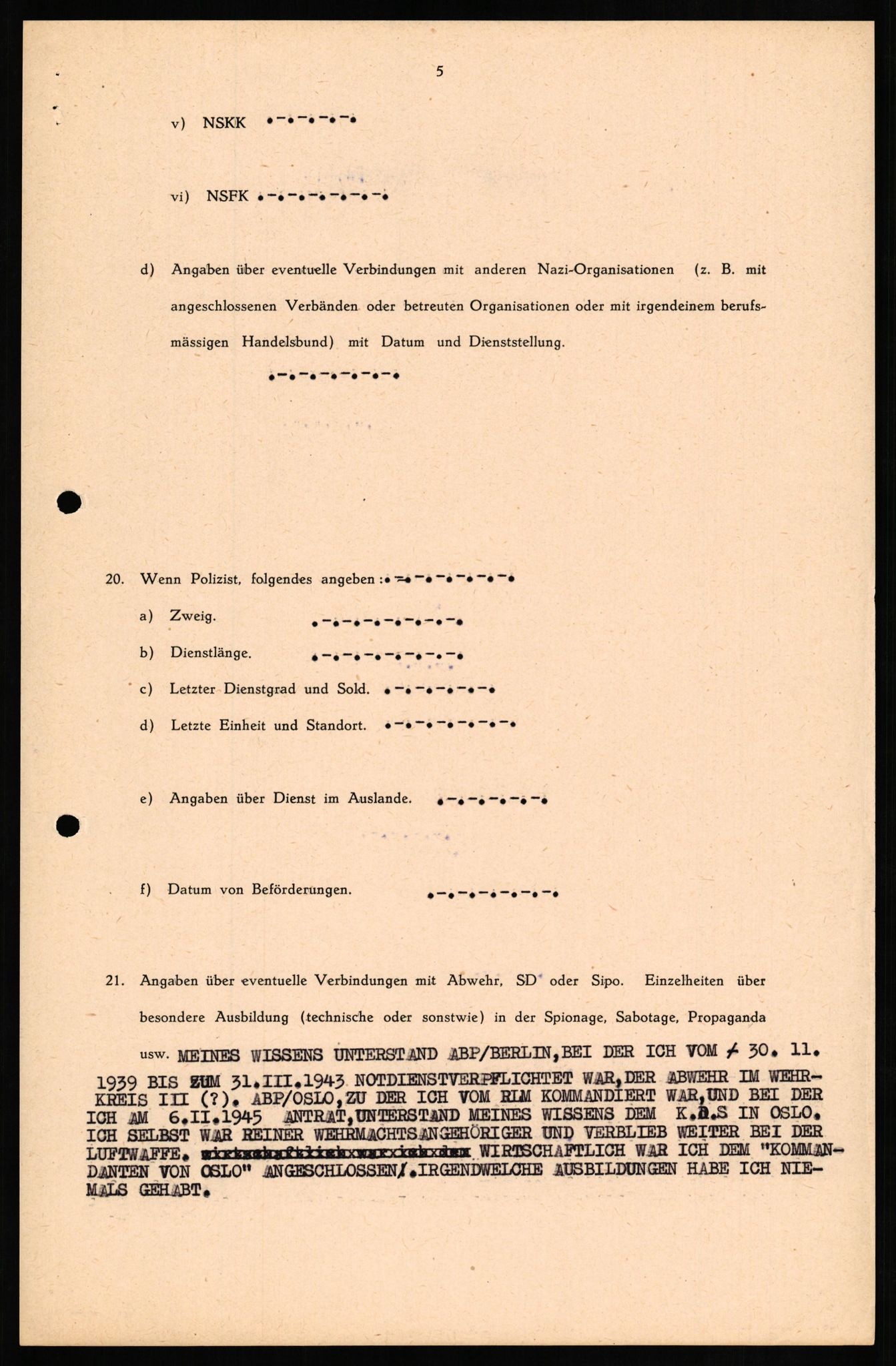 Forsvaret, Forsvarets overkommando II, RA/RAFA-3915/D/Db/L0014: CI Questionaires. Tyske okkupasjonsstyrker i Norge. Tyskere., 1945-1946, p. 366