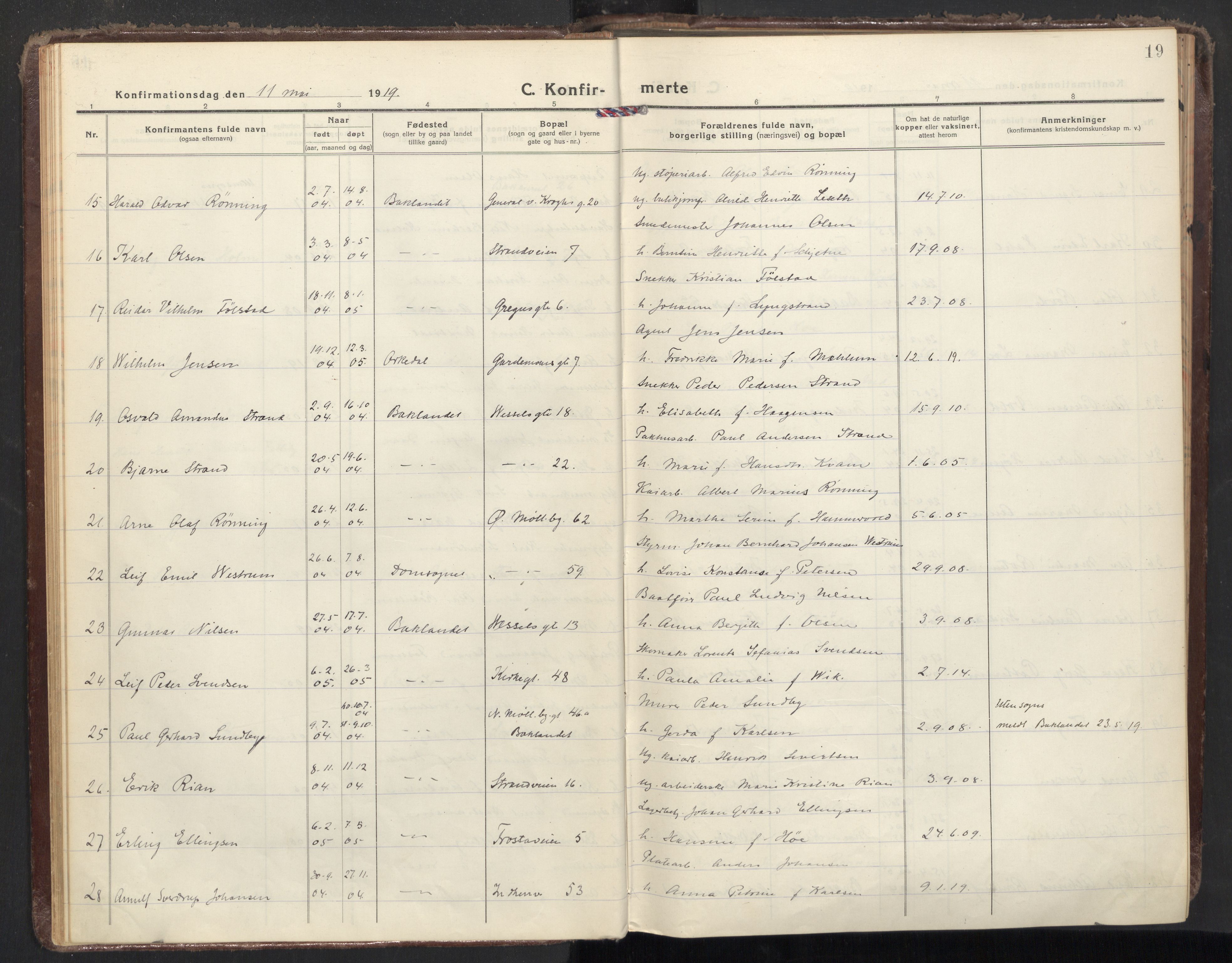 Ministerialprotokoller, klokkerbøker og fødselsregistre - Sør-Trøndelag, SAT/A-1456/605/L0247: Parish register (official) no. 605A09, 1918-1930, p. 19
