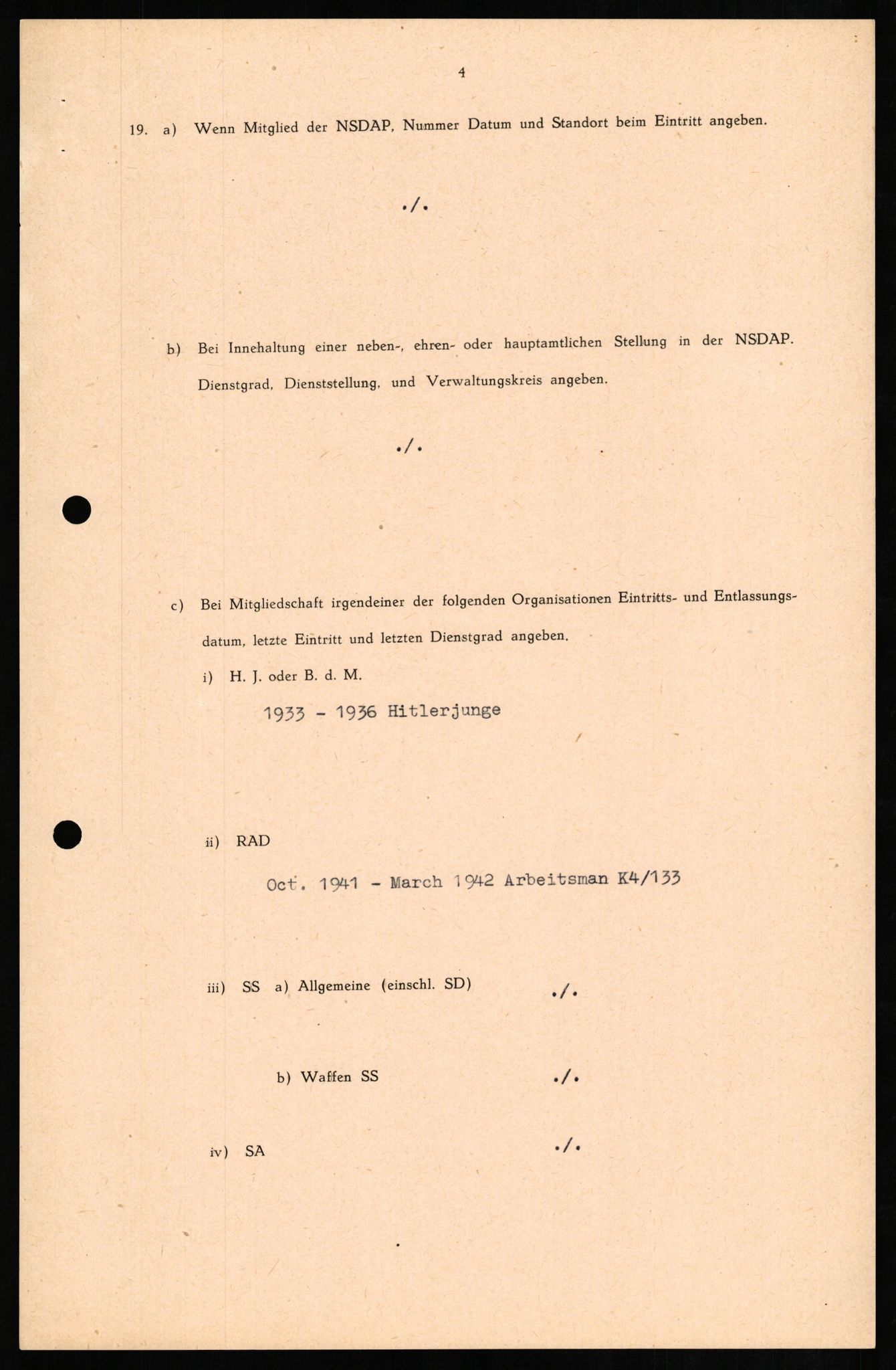 Forsvaret, Forsvarets overkommando II, AV/RA-RAFA-3915/D/Db/L0012: CI Questionaires. Tyske okkupasjonsstyrker i Norge. Tyskere., 1945-1946, p. 261