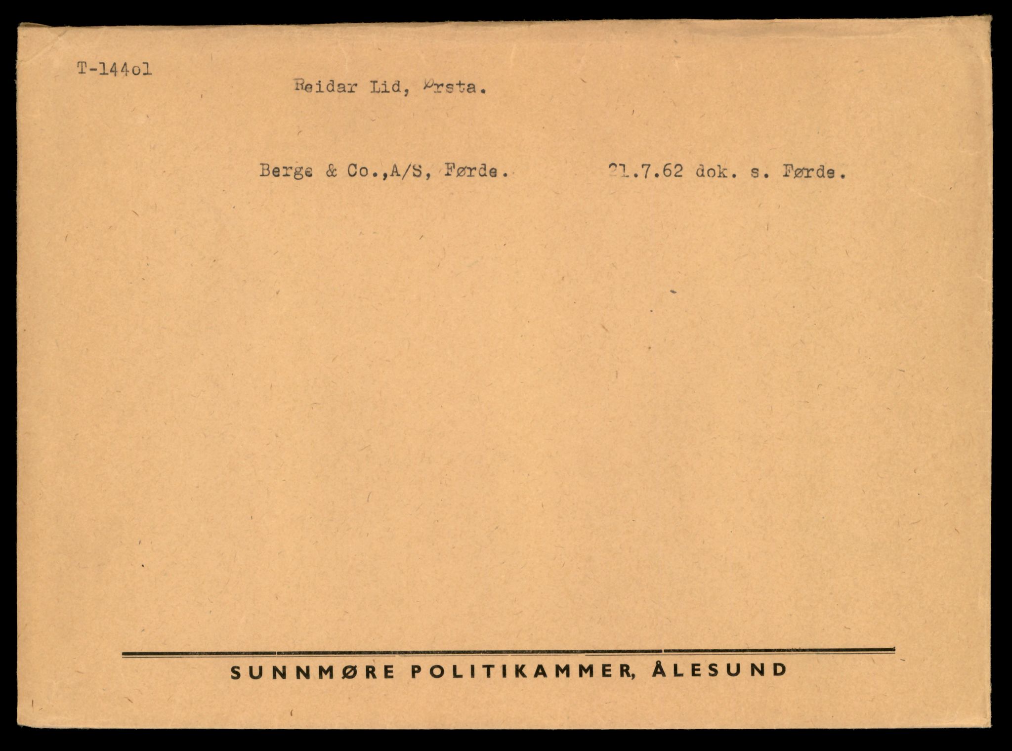Møre og Romsdal vegkontor - Ålesund trafikkstasjon, AV/SAT-A-4099/F/Fe/L0045: Registreringskort for kjøretøy T 14320 - T 14444, 1927-1998, p. 2083