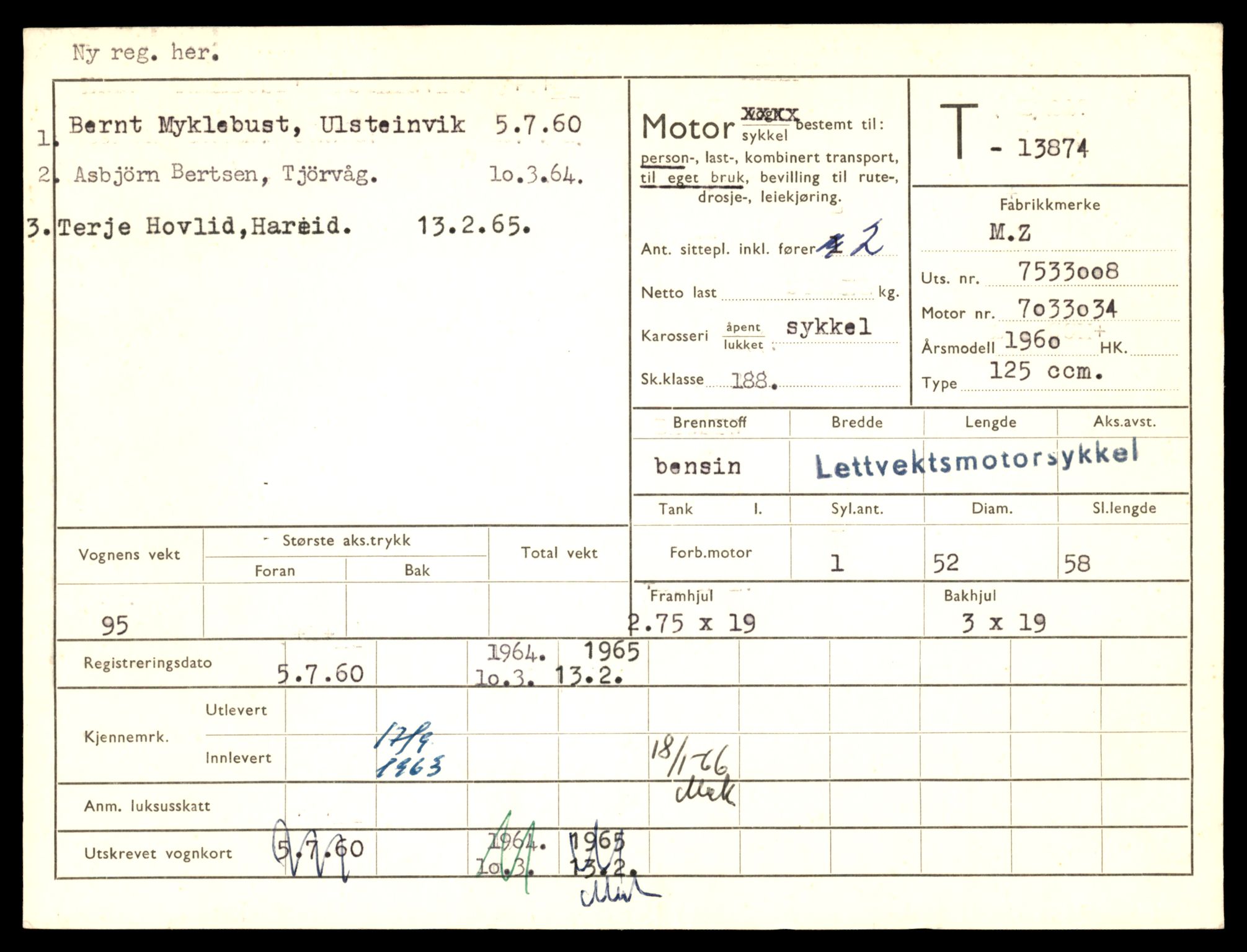 Møre og Romsdal vegkontor - Ålesund trafikkstasjon, AV/SAT-A-4099/F/Fe/L0041: Registreringskort for kjøretøy T 13710 - T 13905, 1927-1998, p. 2891