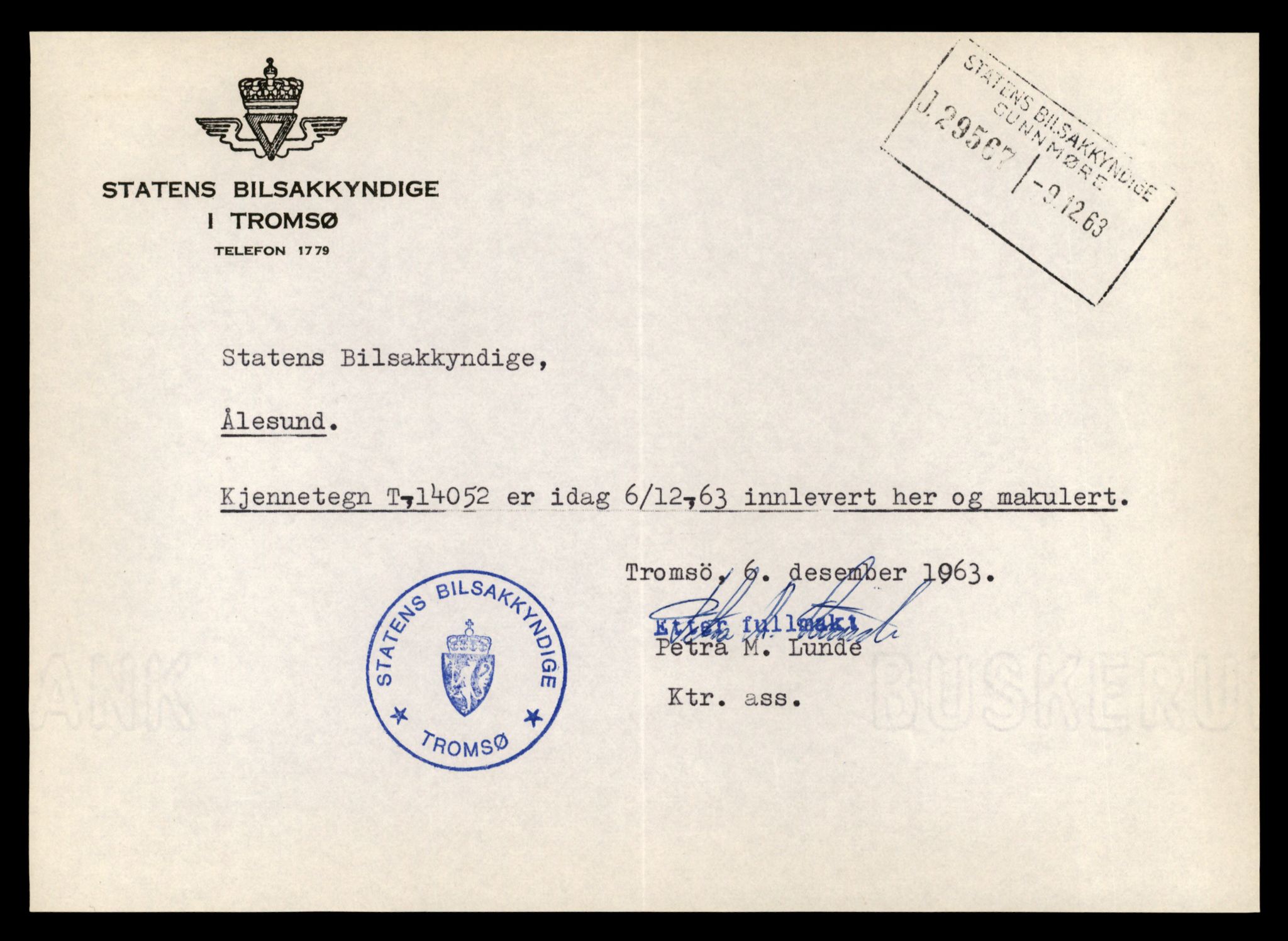 Møre og Romsdal vegkontor - Ålesund trafikkstasjon, AV/SAT-A-4099/F/Fe/L0042: Registreringskort for kjøretøy T 13906 - T 14079, 1927-1998, p. 2529