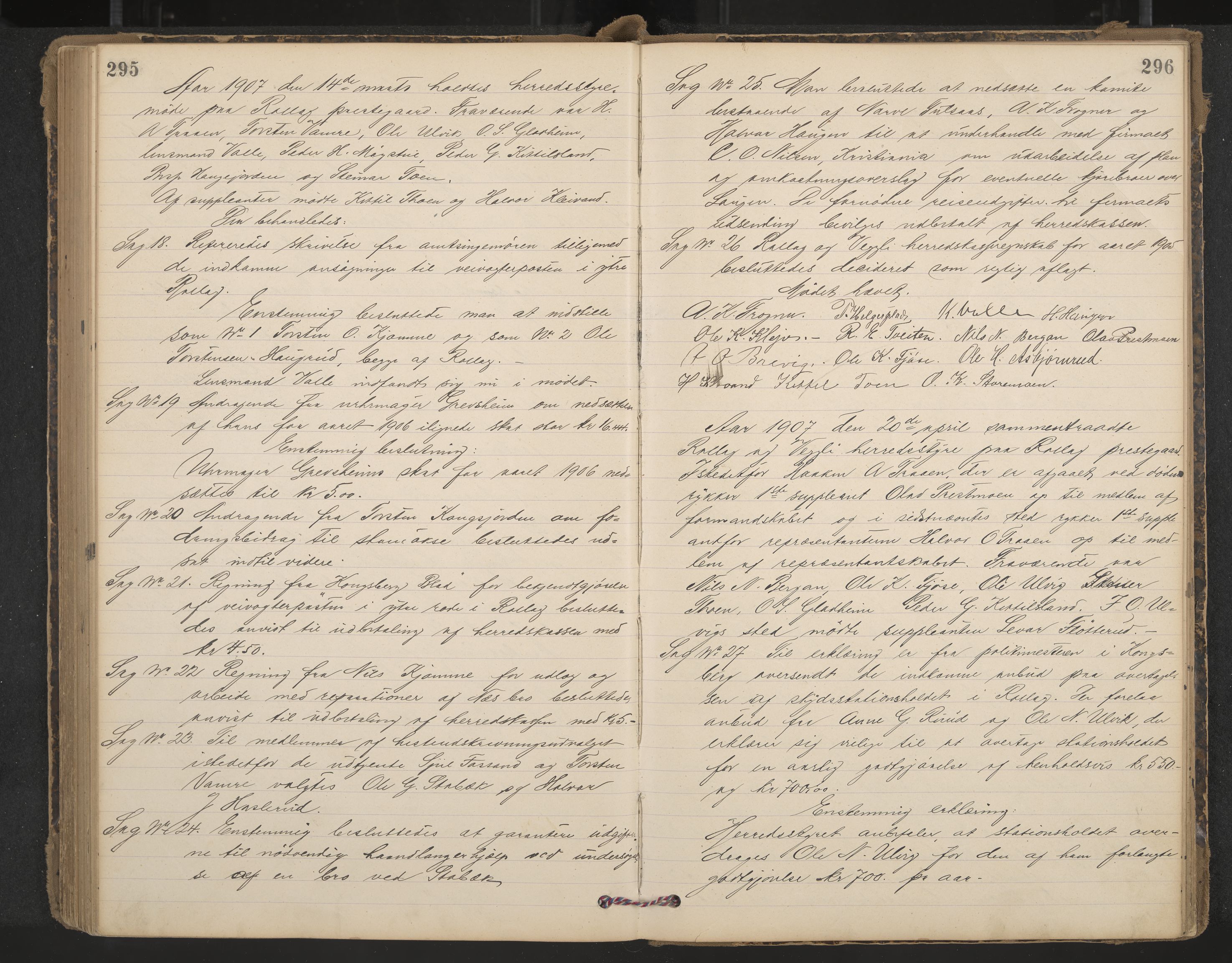 Rollag formannskap og sentraladministrasjon, IKAK/0632021-2/A/Aa/L0004: Møtebok, 1897-1909, p. 295-296