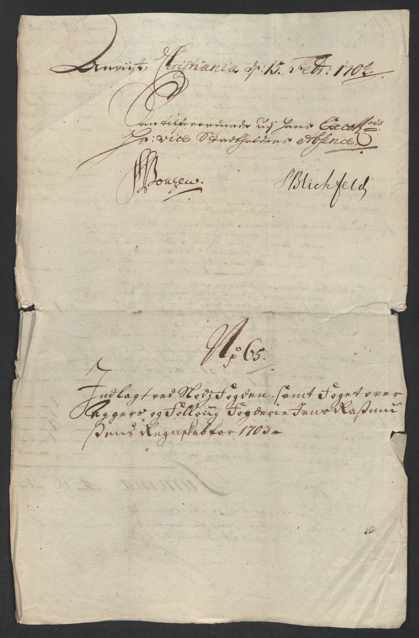 Rentekammeret inntil 1814, Reviderte regnskaper, Fogderegnskap, AV/RA-EA-4092/R10/L0445: Fogderegnskap Aker og Follo, 1703-1704, p. 257