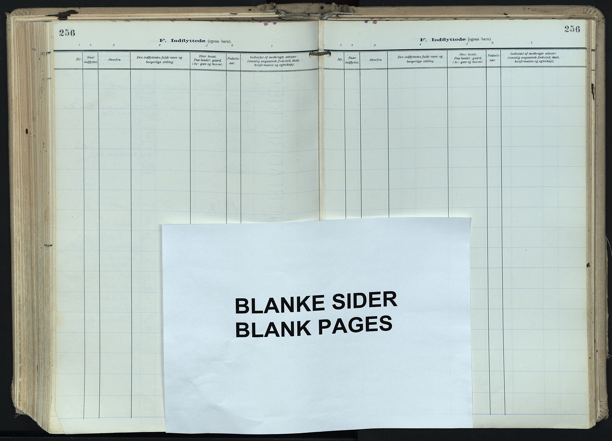 Hedrum kirkebøker, AV/SAKO-A-344/F/Fa/L0011: Parish register (official) no. I 11, 1919-1933, p. 256