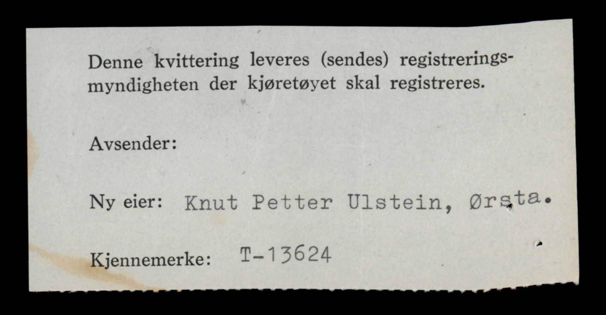 Møre og Romsdal vegkontor - Ålesund trafikkstasjon, AV/SAT-A-4099/F/Fe/L0040: Registreringskort for kjøretøy T 13531 - T 13709, 1927-1998, p. 1640