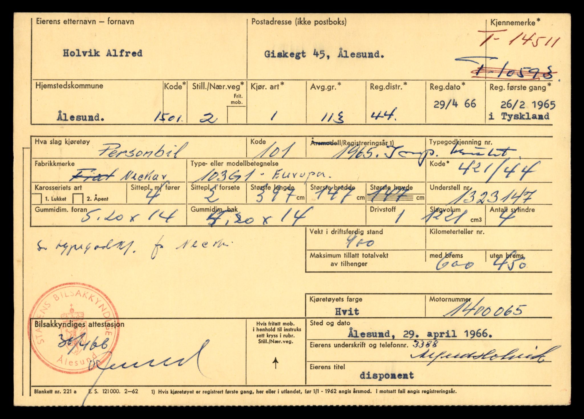 Møre og Romsdal vegkontor - Ålesund trafikkstasjon, AV/SAT-A-4099/F/Fe/L0046: Registreringskort for kjøretøy T 14445 - T 14579, 1927-1998