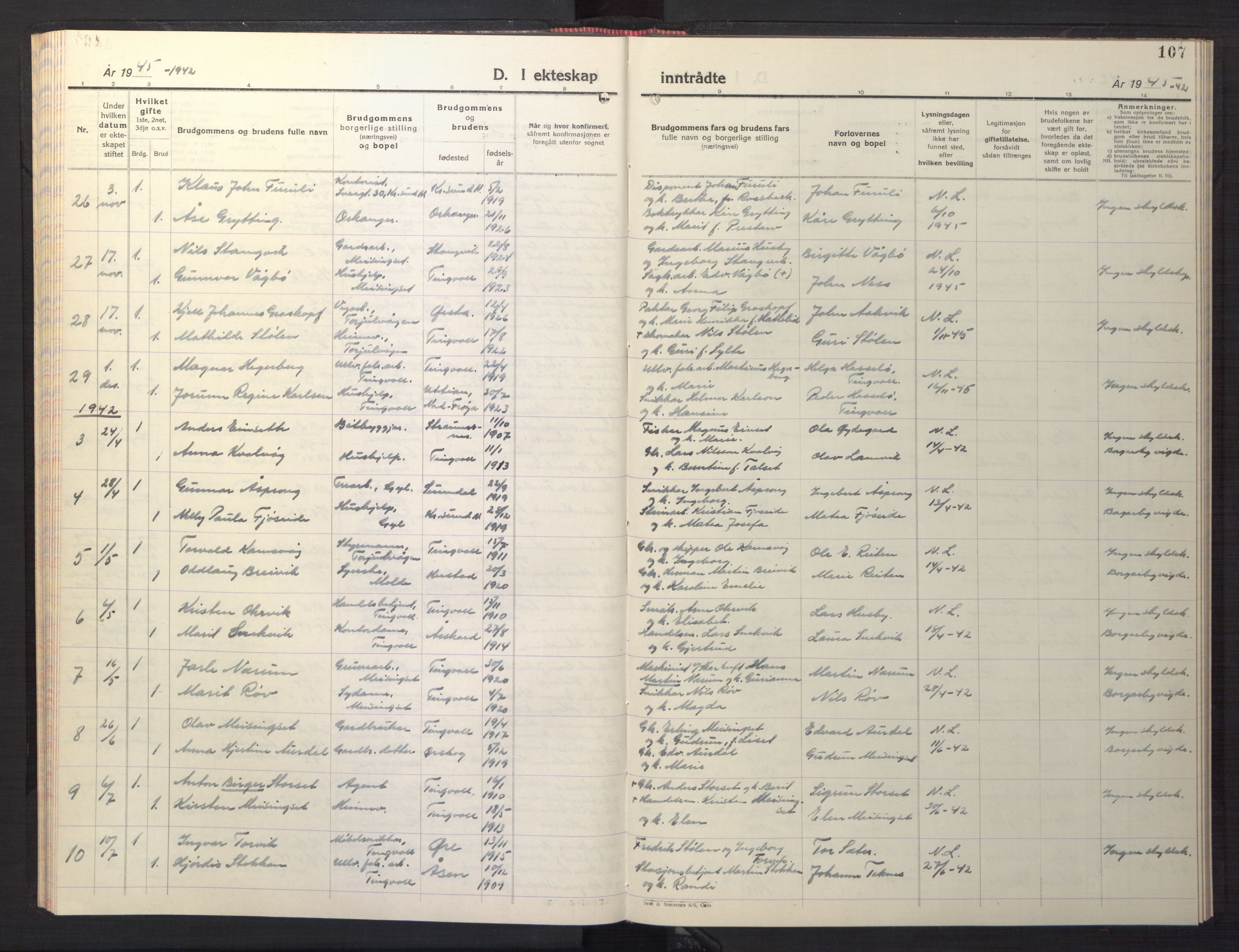 Ministerialprotokoller, klokkerbøker og fødselsregistre - Møre og Romsdal, AV/SAT-A-1454/586/L0996: Parish register (copy) no. 586C07, 1944-1949, p. 107