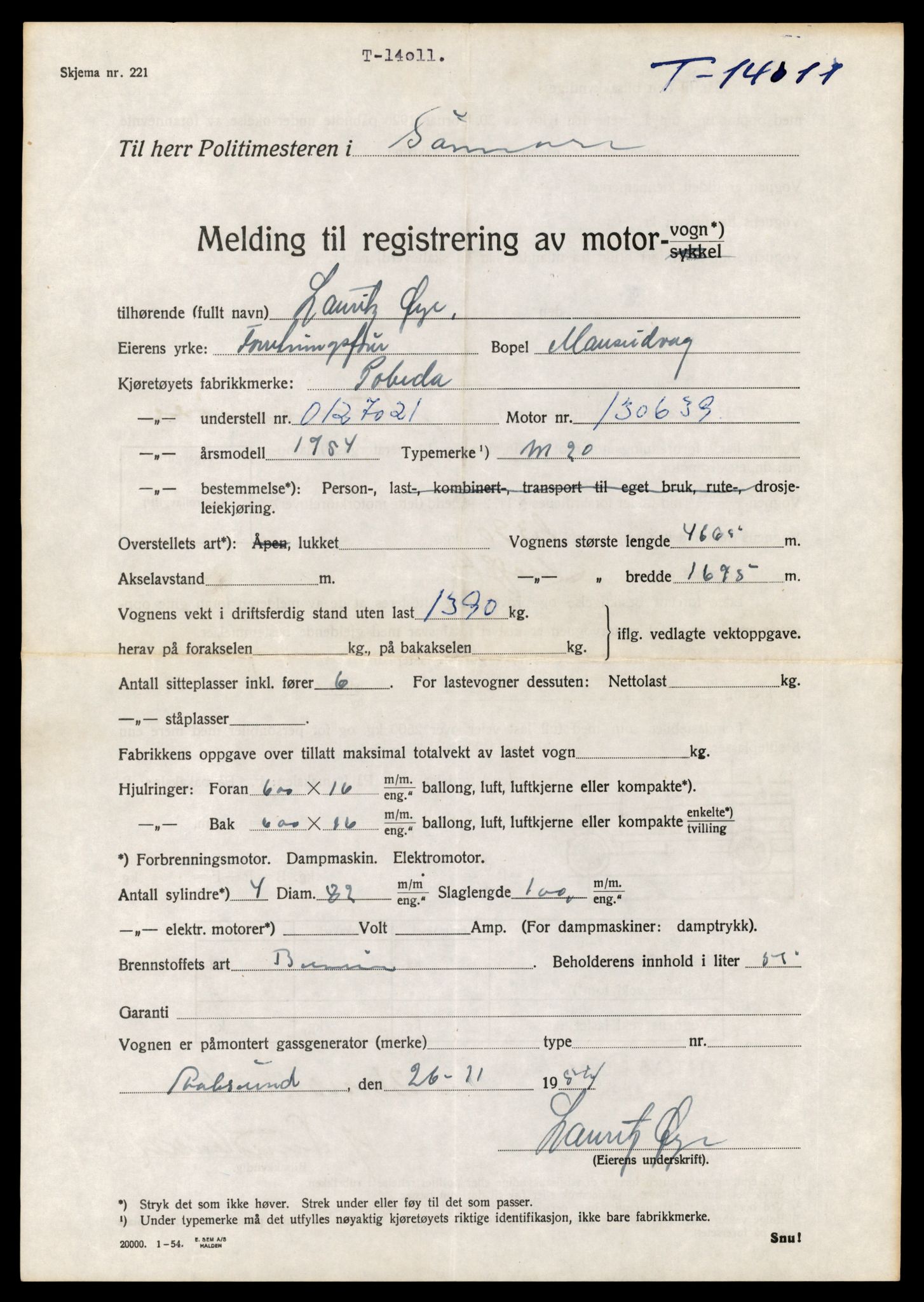 Møre og Romsdal vegkontor - Ålesund trafikkstasjon, AV/SAT-A-4099/F/Fe/L0042: Registreringskort for kjøretøy T 13906 - T 14079, 1927-1998, p. 1521