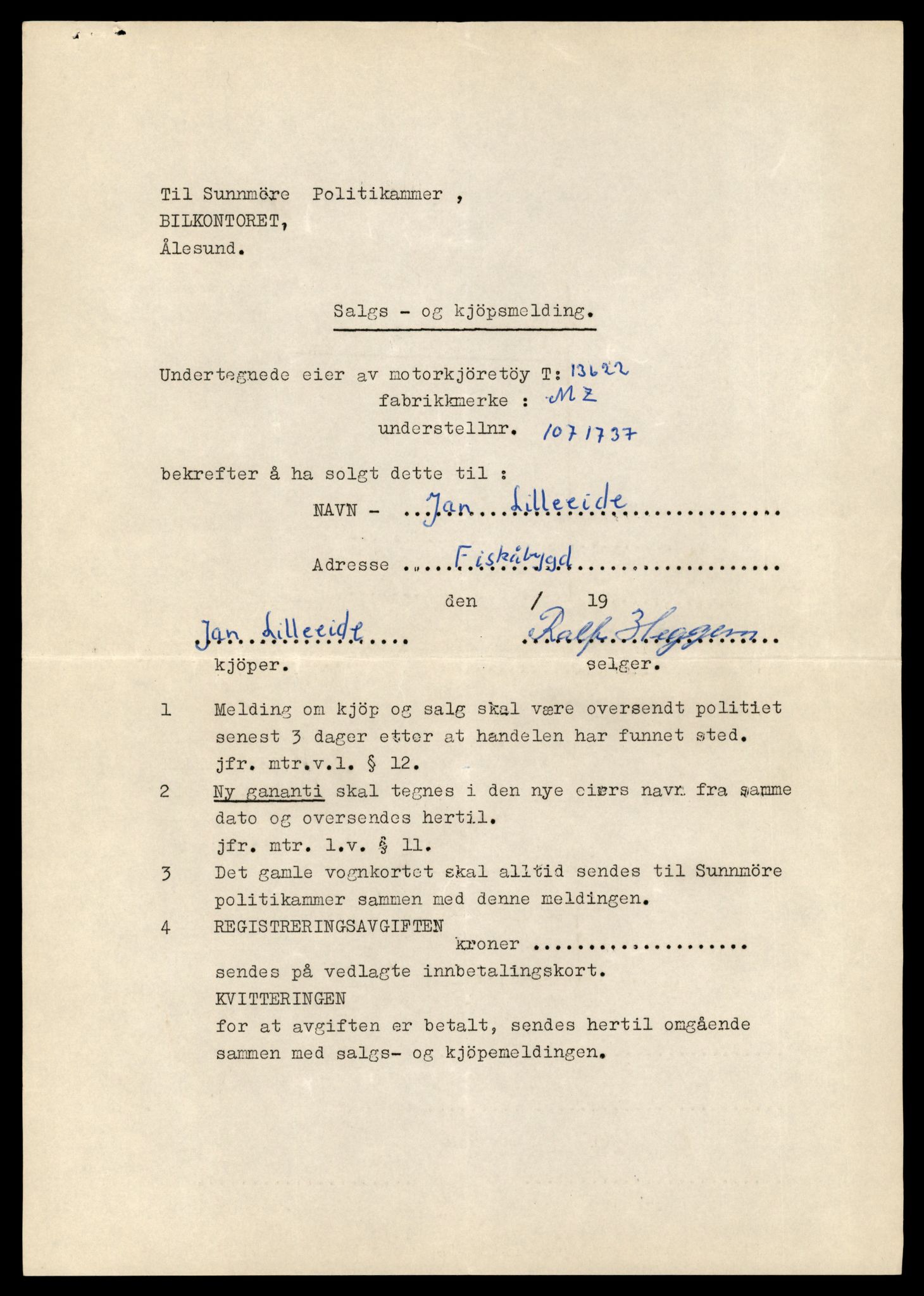 Møre og Romsdal vegkontor - Ålesund trafikkstasjon, AV/SAT-A-4099/F/Fe/L0040: Registreringskort for kjøretøy T 13531 - T 13709, 1927-1998, p. 1613