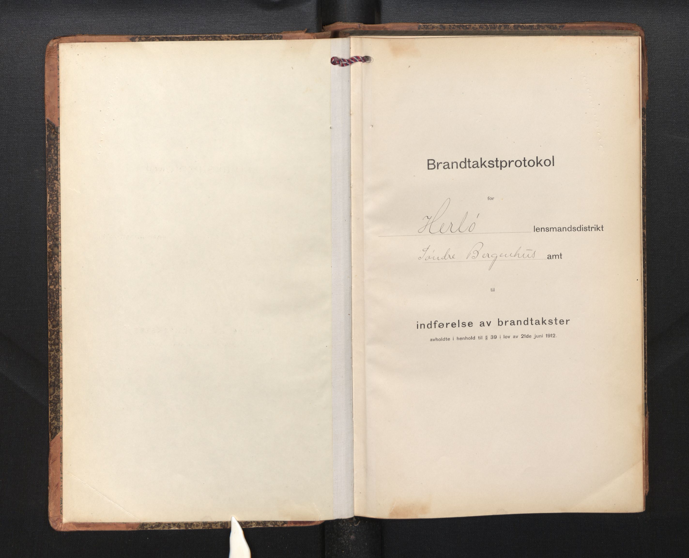 Lensmannen i Herdla, AV/SAB-A-32901/0012/L0004:  Branntakstprotokoll skjematakst, 1916-1954