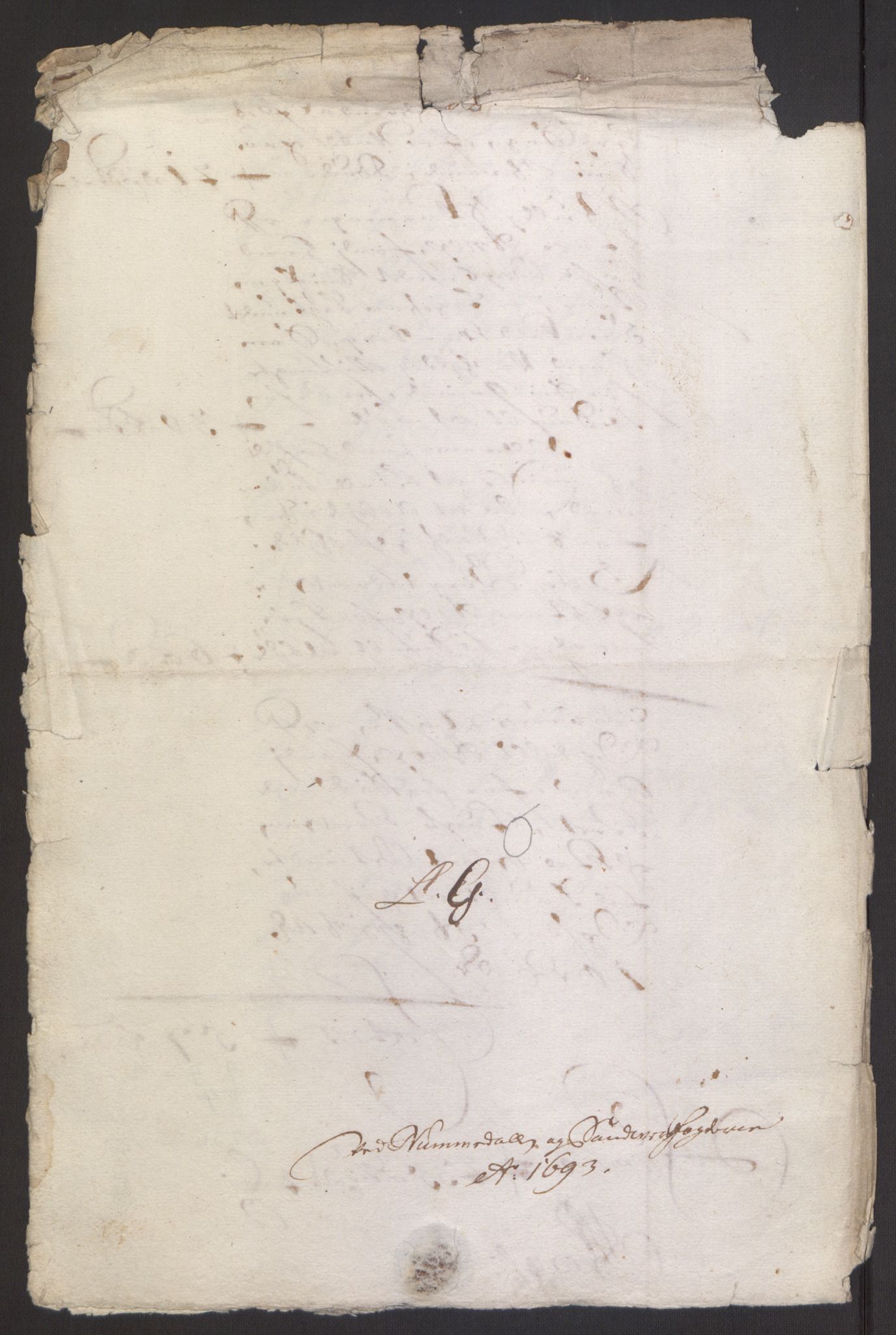 Rentekammeret inntil 1814, Reviderte regnskaper, Fogderegnskap, RA/EA-4092/R24/L1575: Fogderegnskap Numedal og Sandsvær, 1692-1695, p. 143