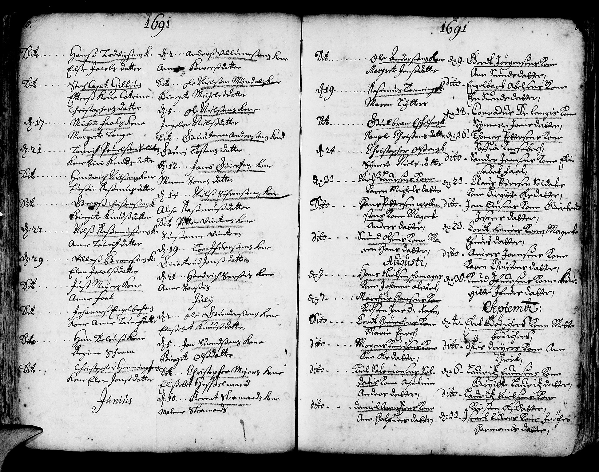 Korskirken sokneprestembete, AV/SAB-A-76101/H/Haa/L0002: Parish register (official) no. A 2, 1688-1697, p. 88-89