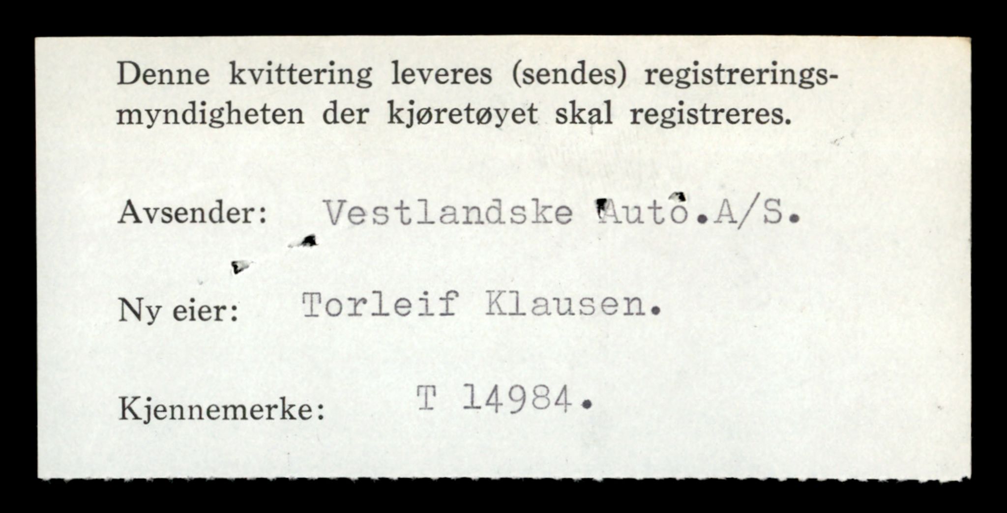 Møre og Romsdal vegkontor - Ålesund trafikkstasjon, AV/SAT-A-4099/F/Fe/L0049: Registreringskort for kjøretøy T 14864 - T 18613, 1927-1998, p. 2880