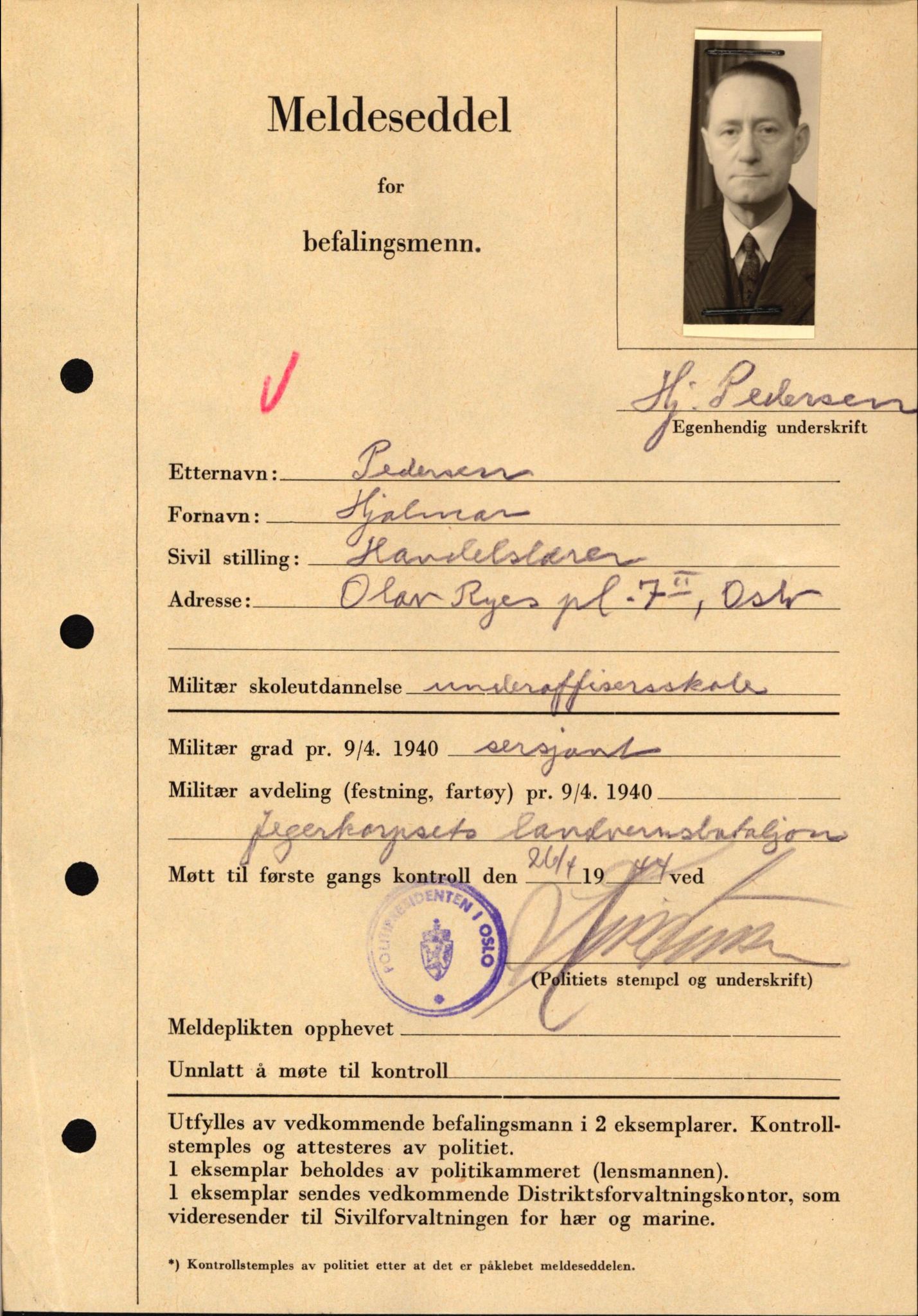 Forsvaret, Forsvarets krigshistoriske avdeling, AV/RA-RAFA-2017/Y/Yf/L0209: II-C-11-2121  -  Okkupasjonstiden.  Meldesedler for befal med foto og oppl. om militær grad 9. apr. 1940., 1944-1945, p. 508
