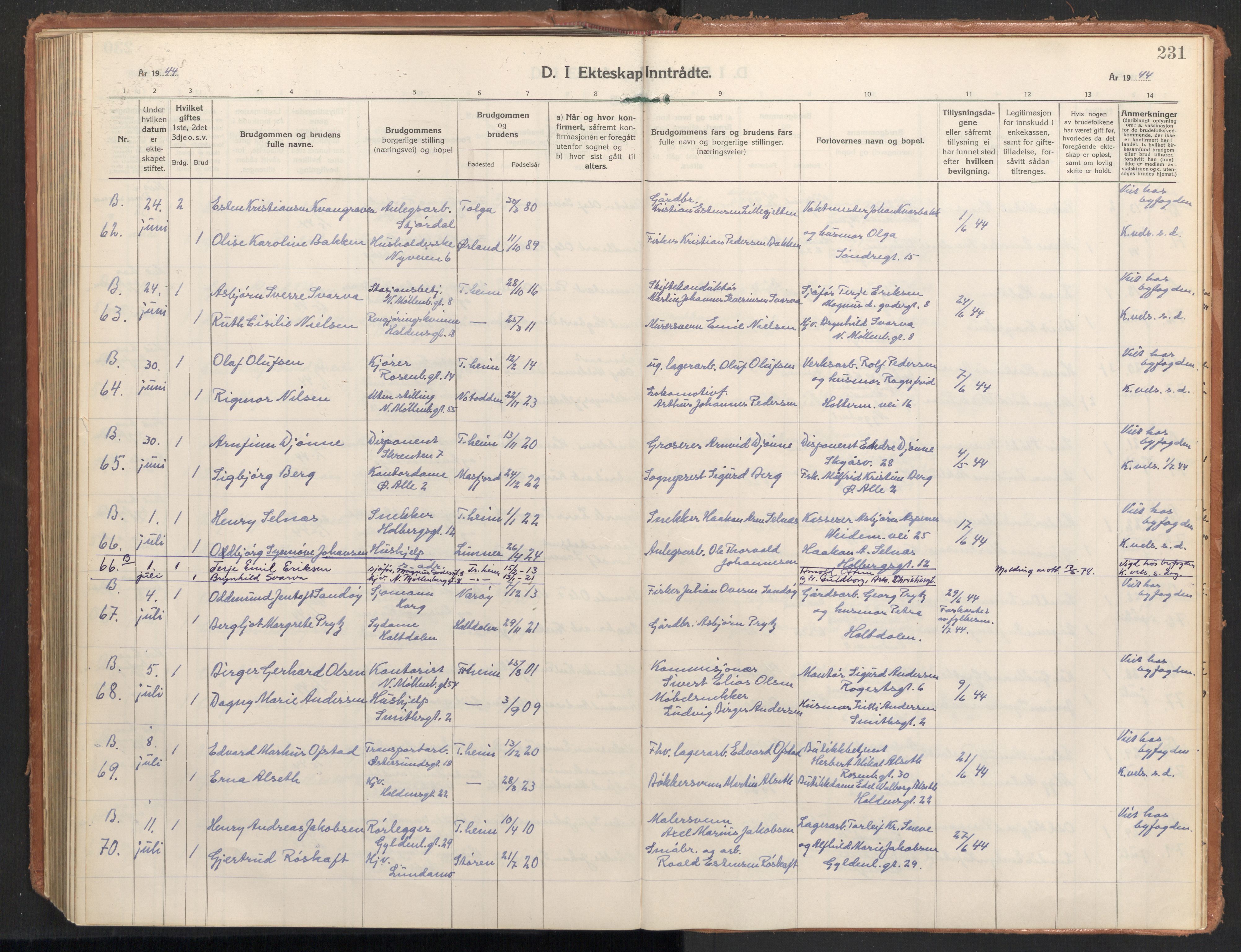Ministerialprotokoller, klokkerbøker og fødselsregistre - Sør-Trøndelag, SAT/A-1456/604/L0209: Parish register (official) no. 604A29, 1931-1945, p. 231