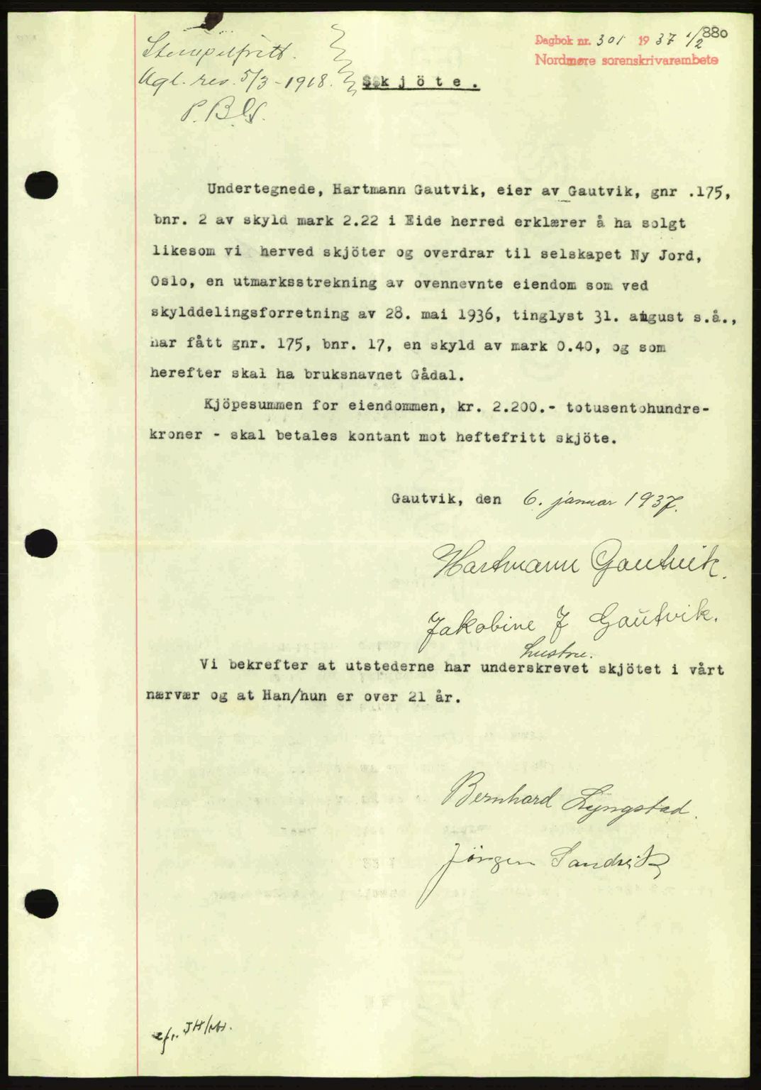 Nordmøre sorenskriveri, AV/SAT-A-4132/1/2/2Ca: Mortgage book no. A80, 1936-1937, Diary no: : 301/1937