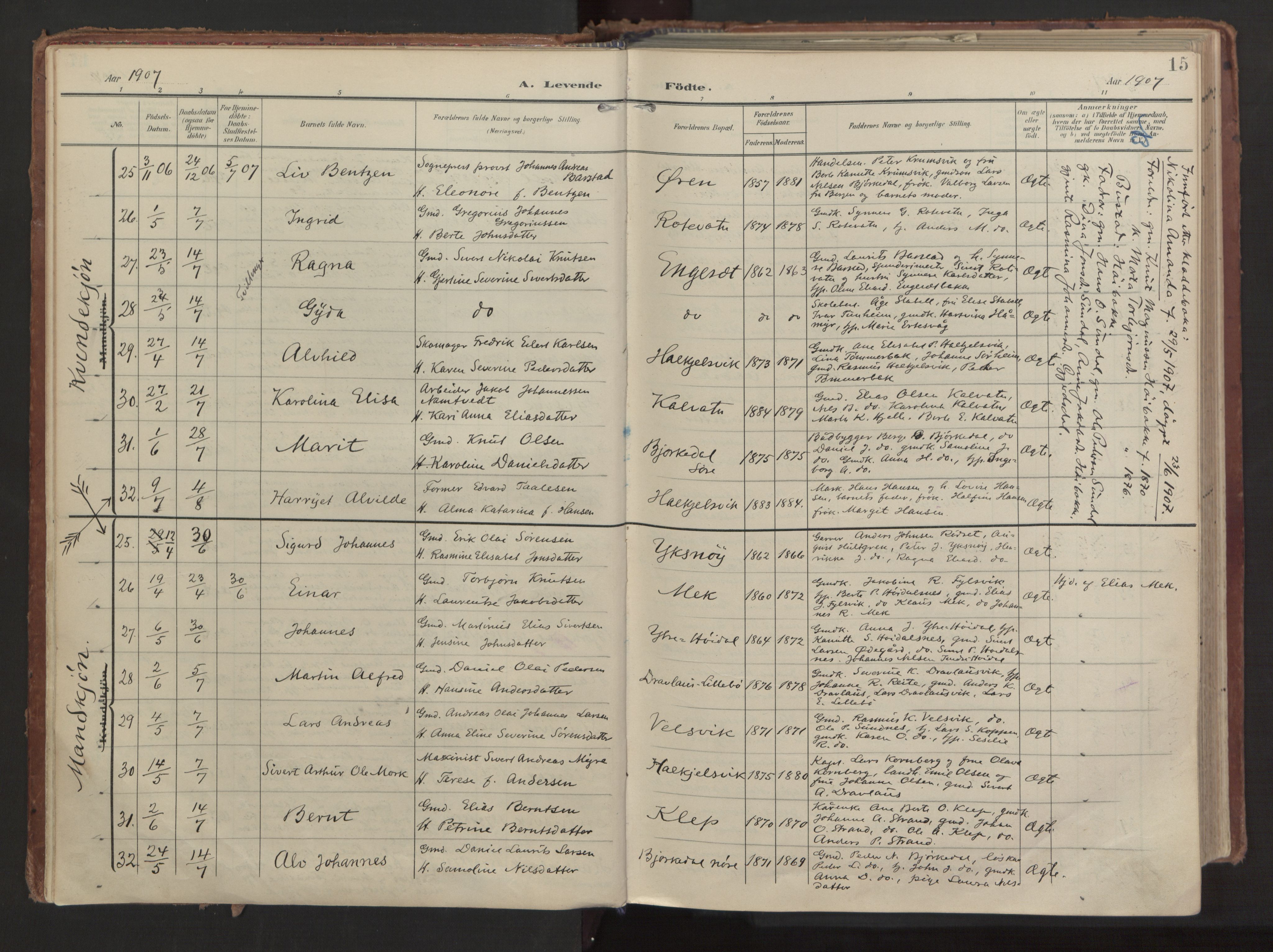 Ministerialprotokoller, klokkerbøker og fødselsregistre - Møre og Romsdal, AV/SAT-A-1454/511/L0144: Parish register (official) no. 511A11, 1906-1923, p. 15