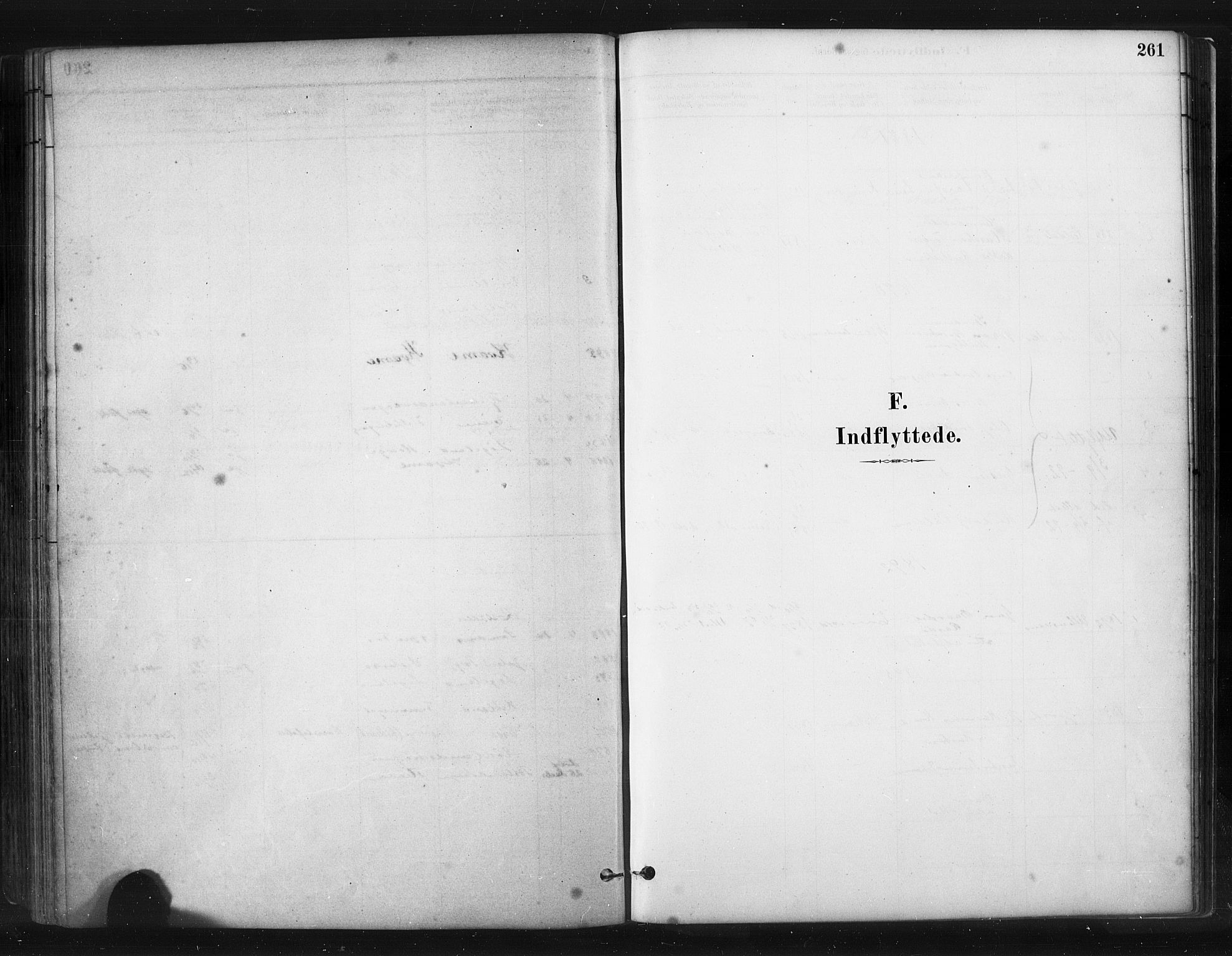 Hjelmeland sokneprestkontor, SAST/A-101843/01/IV/L0014: Parish register (official) no. A 14, 1879-1900, p. 261