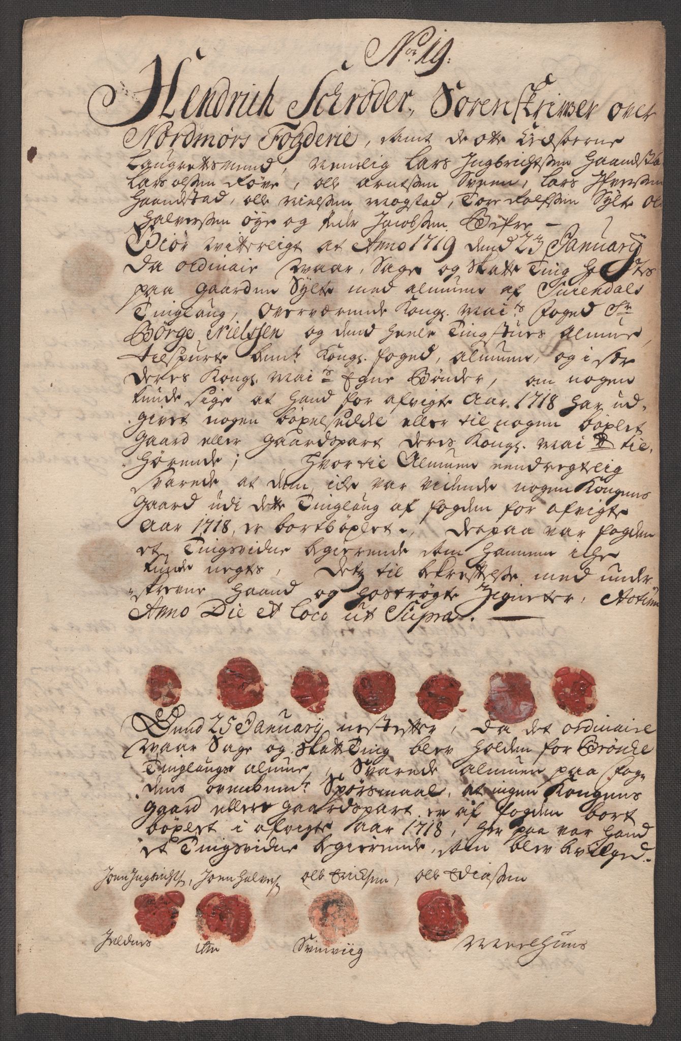 Rentekammeret inntil 1814, Reviderte regnskaper, Fogderegnskap, RA/EA-4092/R56/L3751: Fogderegnskap Nordmøre, 1718, p. 168