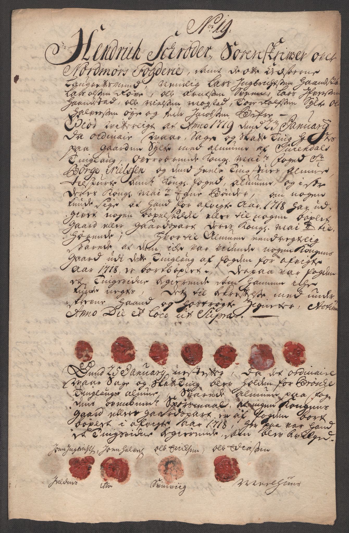 Rentekammeret inntil 1814, Reviderte regnskaper, Fogderegnskap, AV/RA-EA-4092/R56/L3751: Fogderegnskap Nordmøre, 1718, p. 168