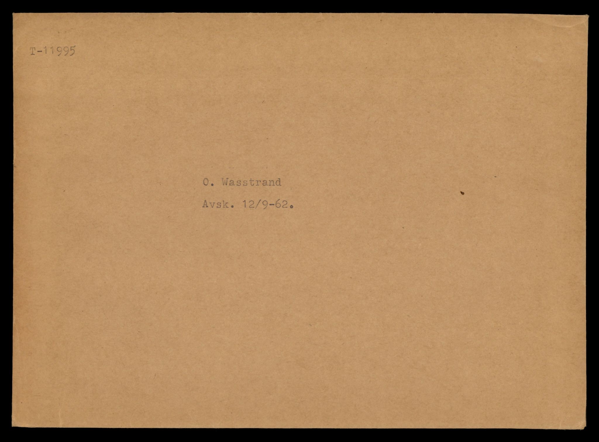 Møre og Romsdal vegkontor - Ålesund trafikkstasjon, AV/SAT-A-4099/F/Fe/L0031: Registreringskort for kjøretøy T 11800 - T 11996, 1927-1998, p. 3320