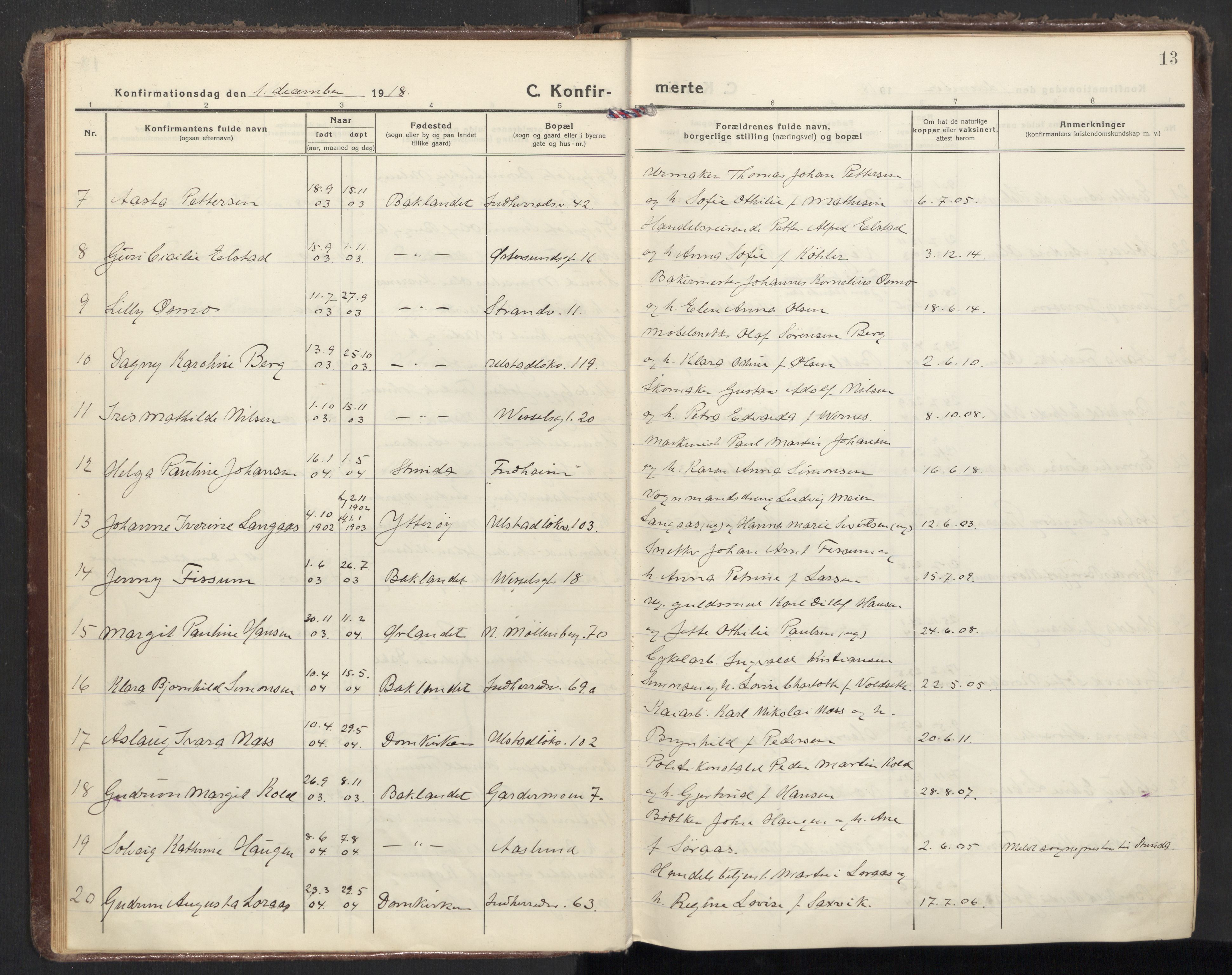 Ministerialprotokoller, klokkerbøker og fødselsregistre - Sør-Trøndelag, AV/SAT-A-1456/605/L0247: Parish register (official) no. 605A09, 1918-1930, p. 13