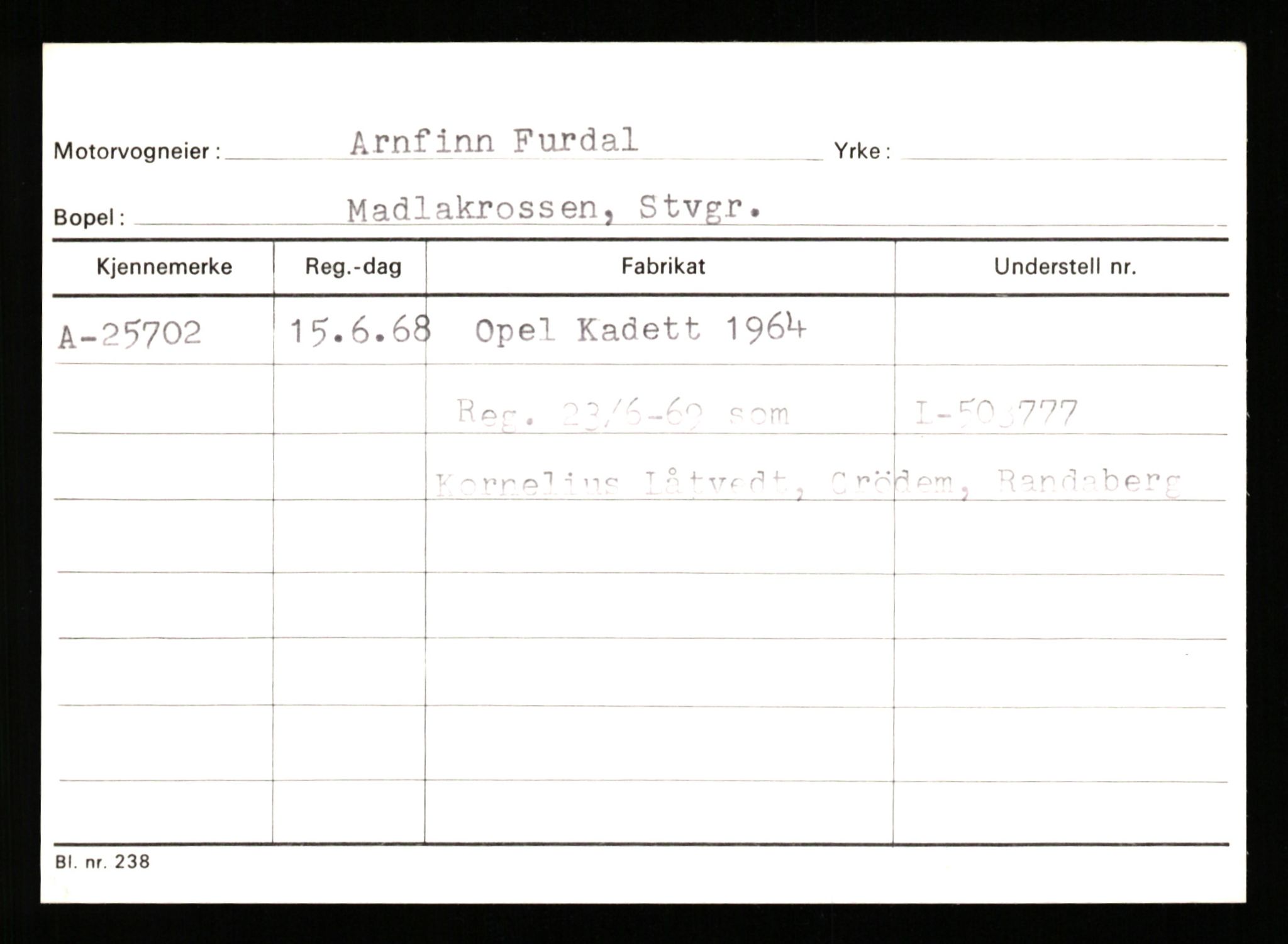 Stavanger trafikkstasjon, AV/SAST-A-101942/0/G/L0005: Registreringsnummer: 23000 - 34245, 1930-1971, p. 909