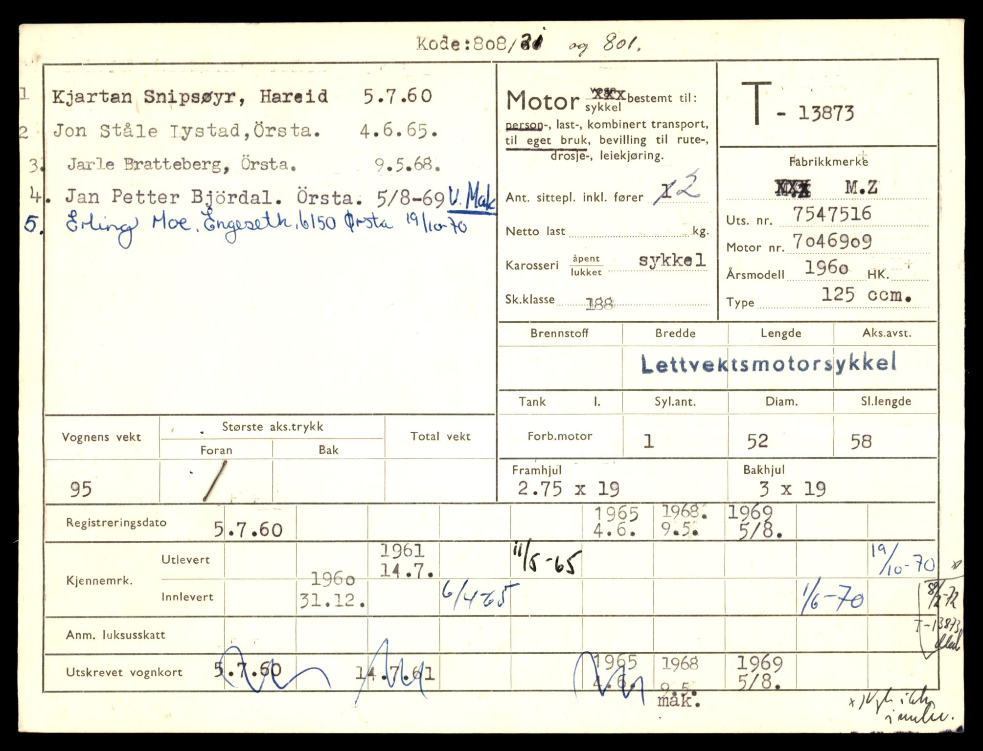 Møre og Romsdal vegkontor - Ålesund trafikkstasjon, AV/SAT-A-4099/F/Fe/L0041: Registreringskort for kjøretøy T 13710 - T 13905, 1927-1998, p. 2887