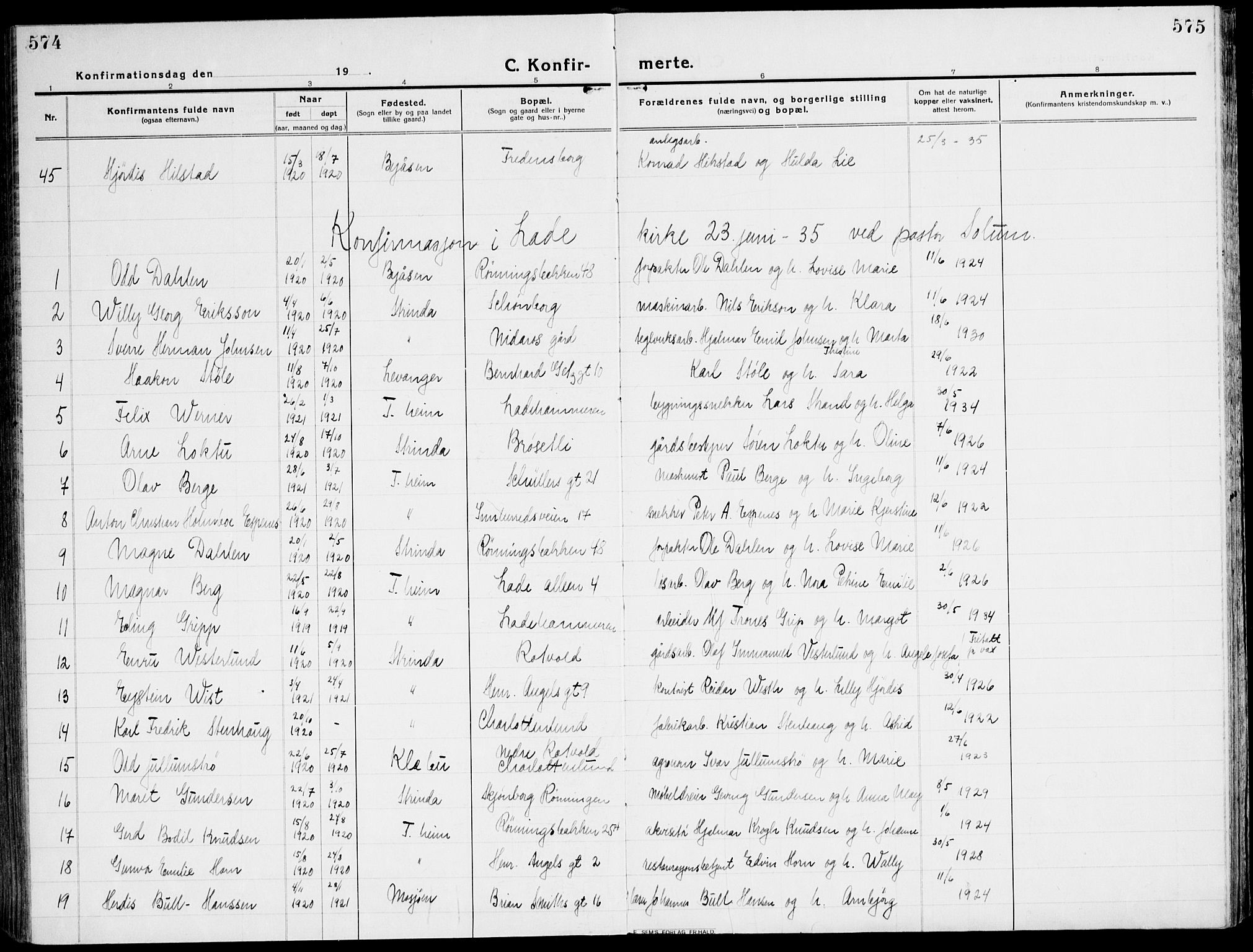 Ministerialprotokoller, klokkerbøker og fødselsregistre - Sør-Trøndelag, AV/SAT-A-1456/607/L0321: Parish register (official) no. 607A05, 1916-1935, p. 574-575