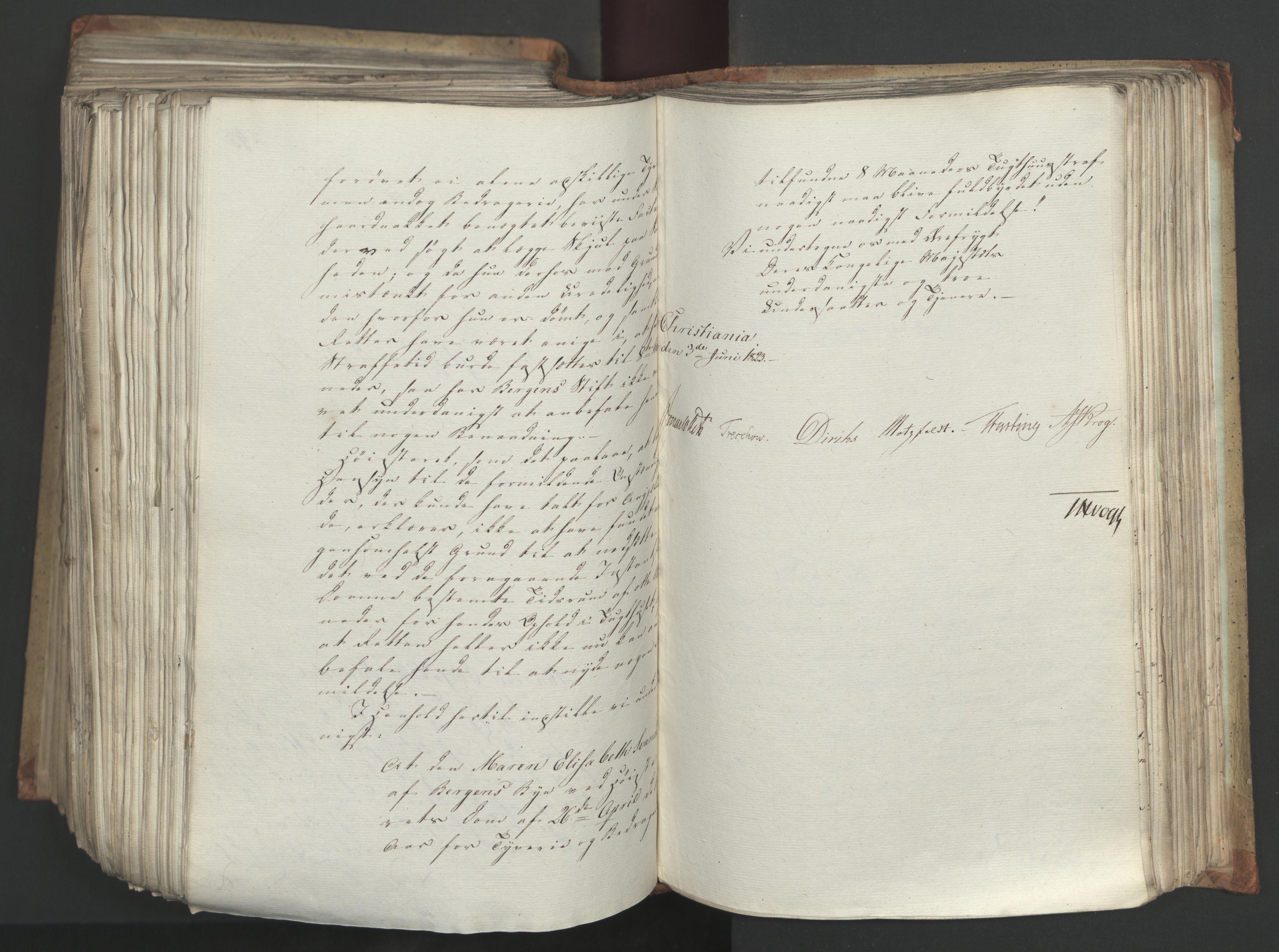 Statsrådsavdelingen i Stockholm, AV/RA-S-1003/D/Da/L0034: Regjeringsinnstillinger nr. 275-540, 1823, p. 527