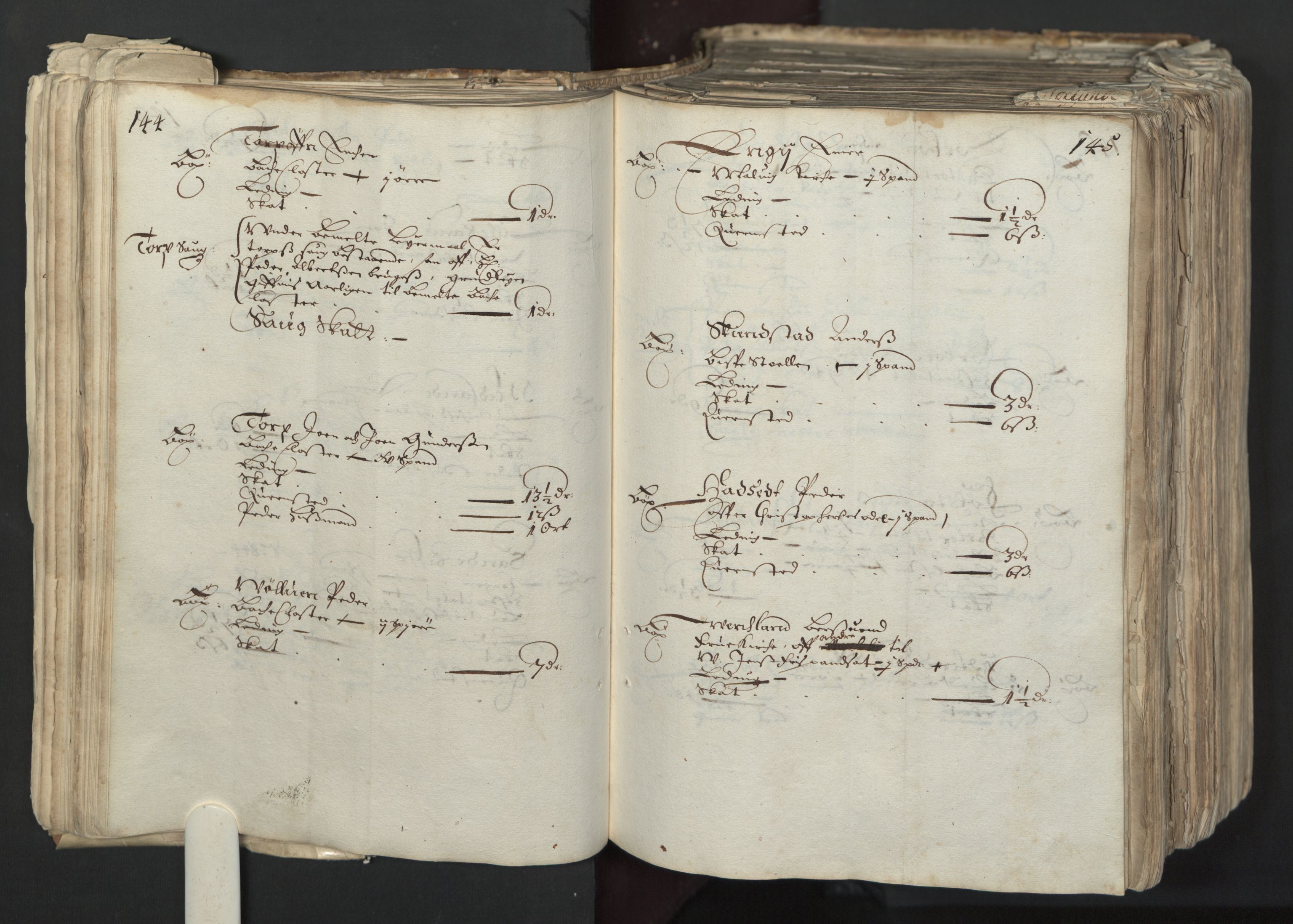 Rentekammeret inntil 1814, Realistisk ordnet avdeling, RA/EA-4070/L/L0027: Trondheim lagdømme:, 1661, p. 144-145